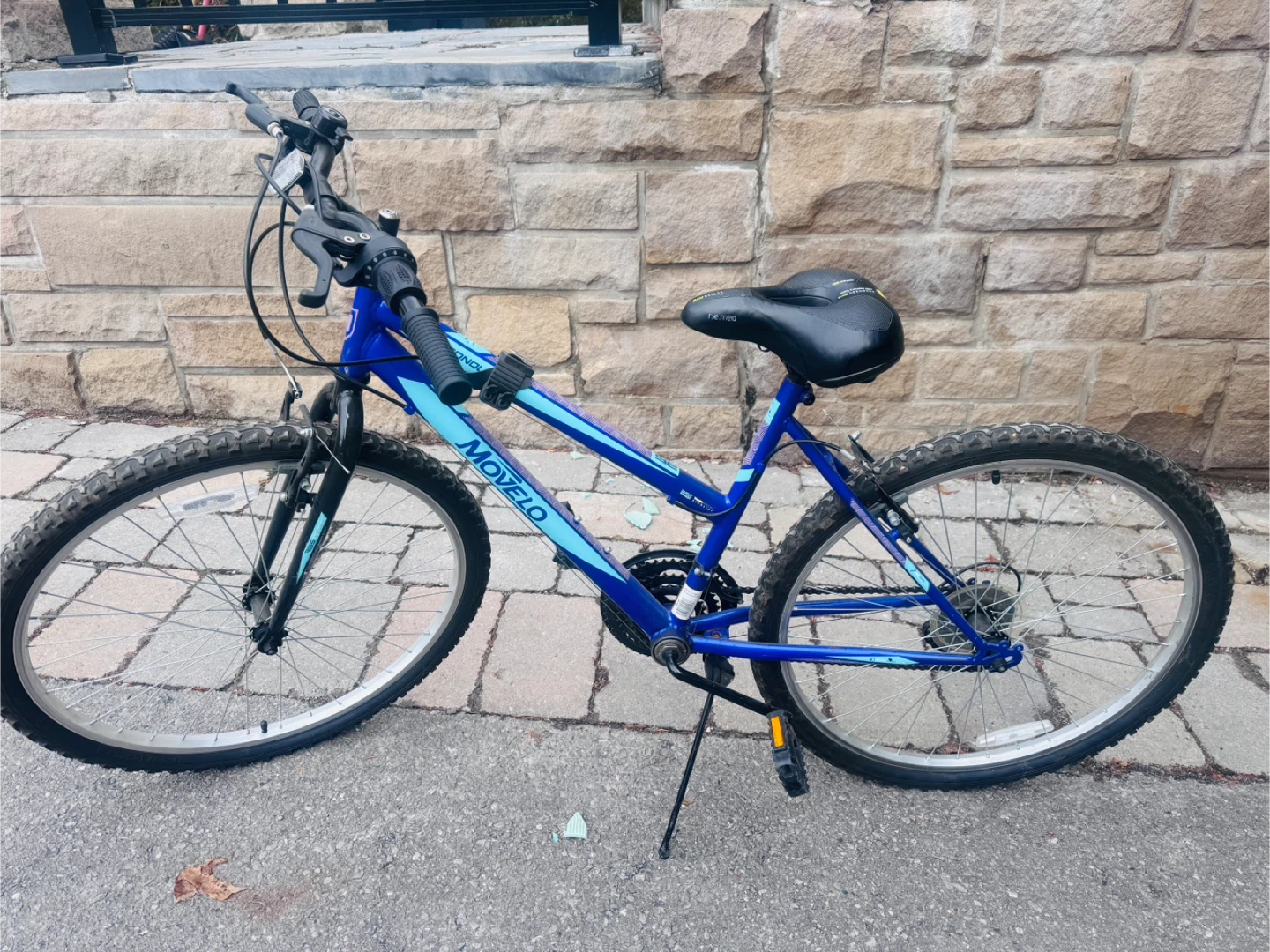 Movelo Blue Mountain Bike