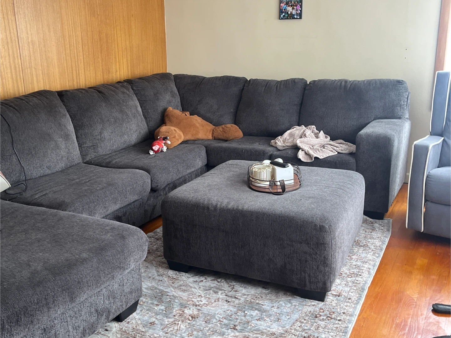 Dark Gray Sectional Sofa with Ottoman