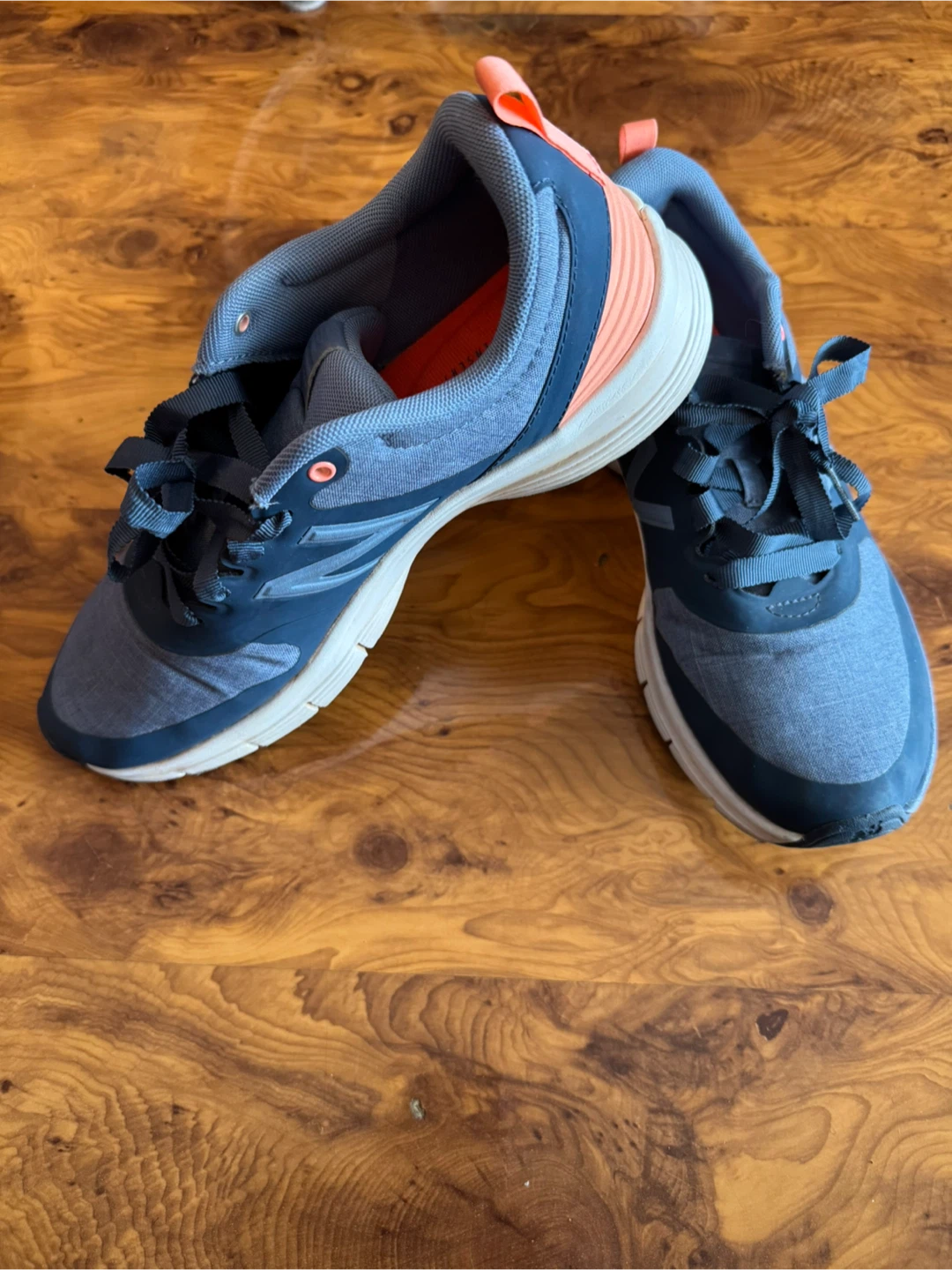 Balance WF717CI Women's Running Shoes Size 9