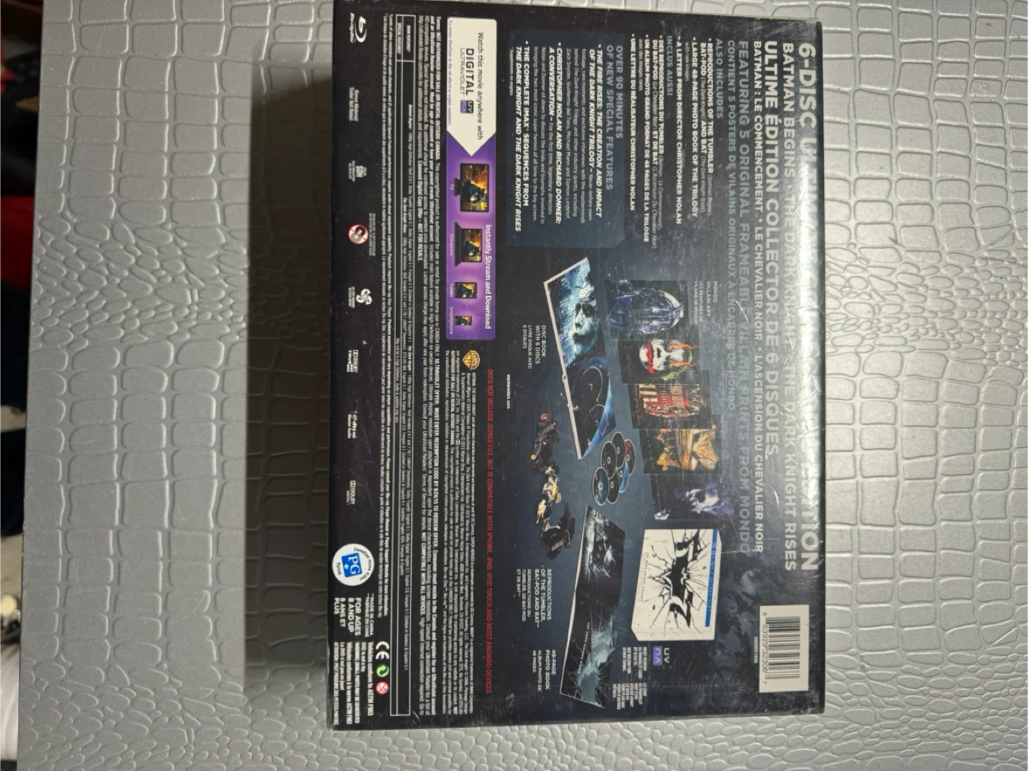 The Dark Knight Trilogy Ultimate Collector's Edition Blu-ray - photo 2
