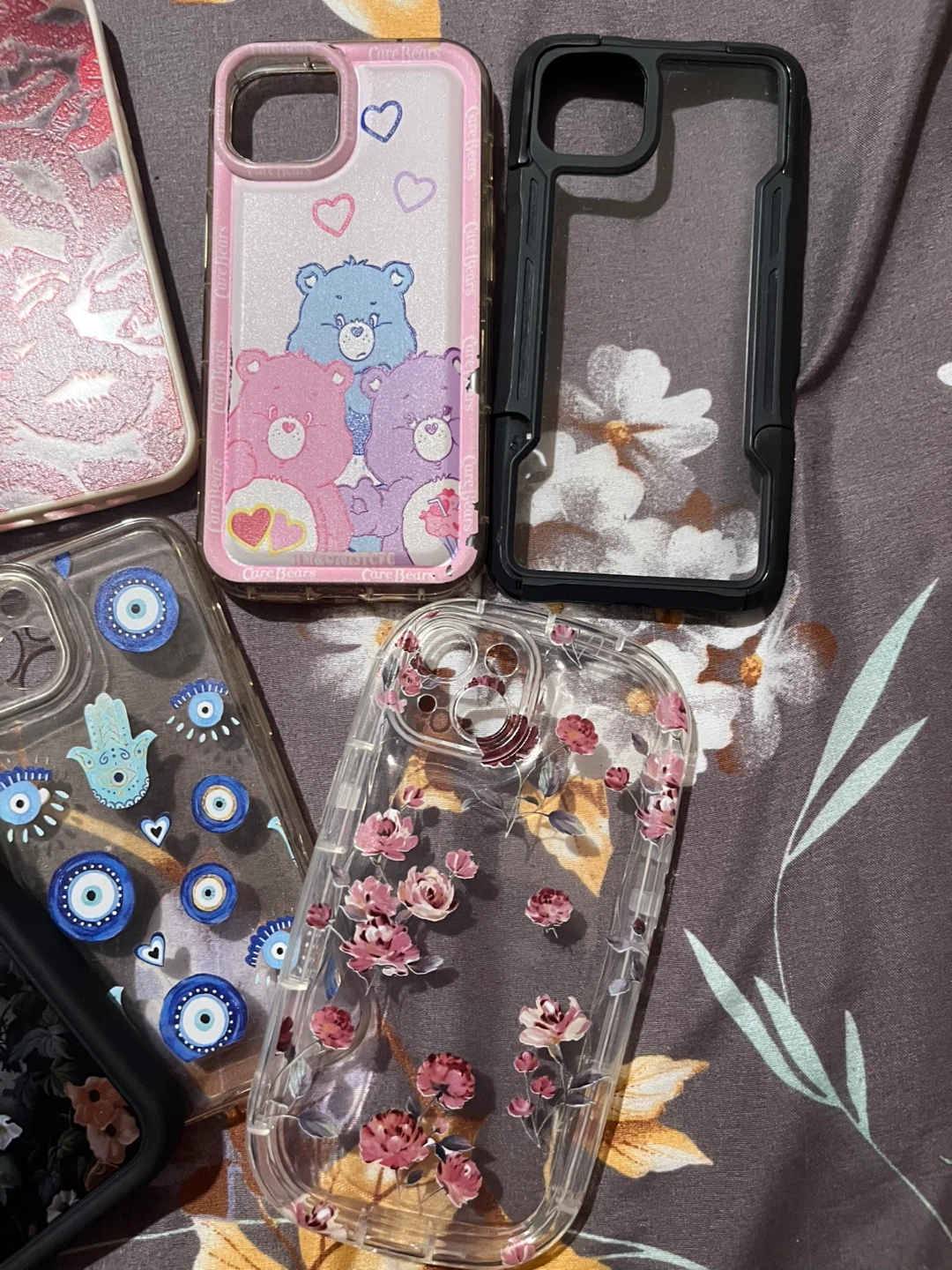 iPhone 13 Cases - photo 3