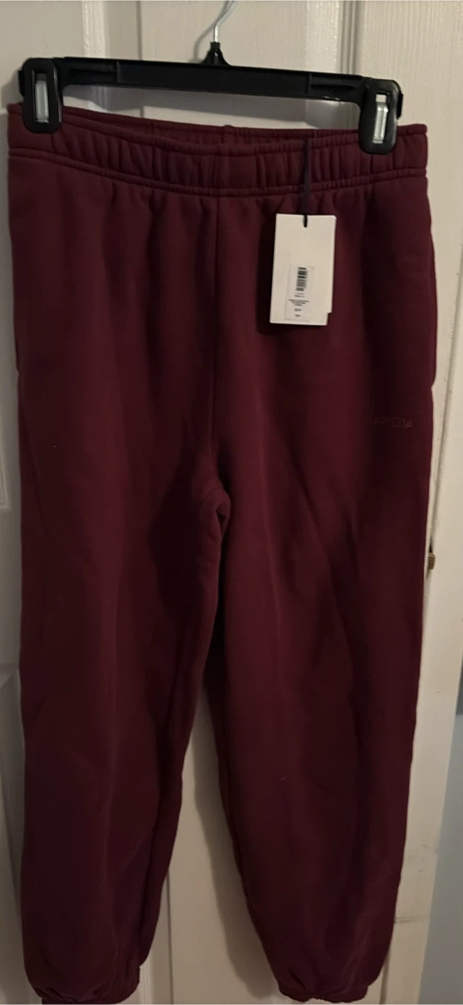 Women Aritzia cozy sweat fleece mega jogger sumac burgundy