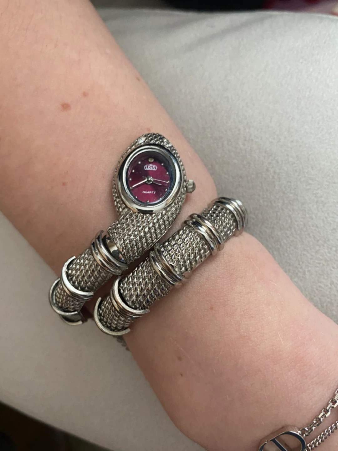 J.Q.G. Quartz Women's Snake Bangle Watch - Silver Tone - photo 3