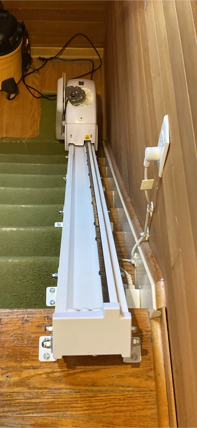 Savaria Stairlift - photo 3