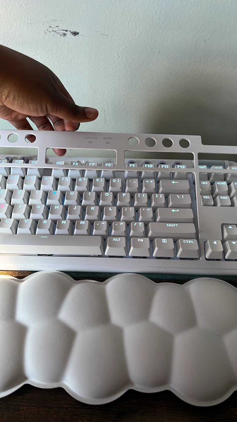 Logitech G Pro Wireless Gaming Keyboard G715 - photo 5