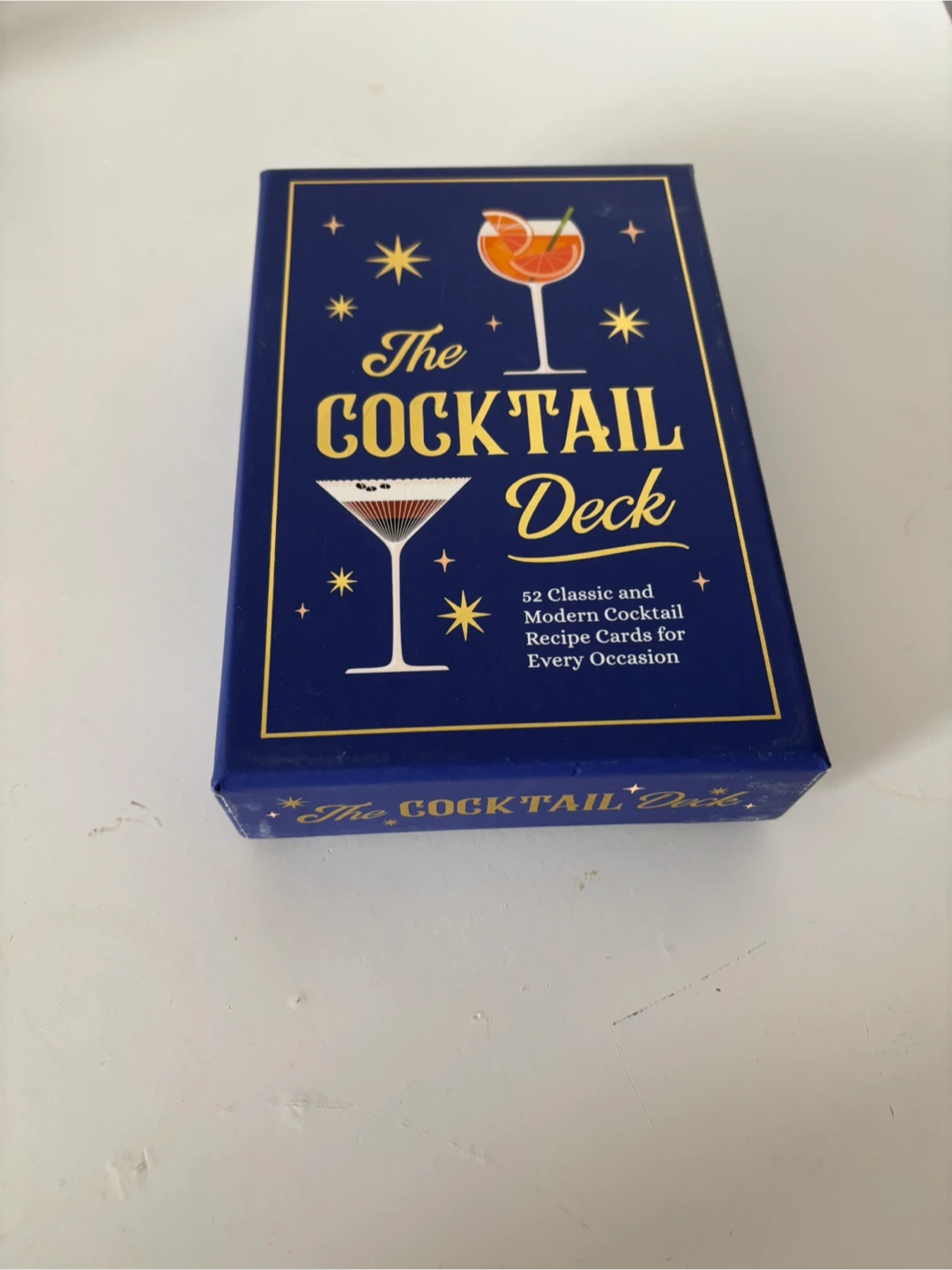 The Cocktail Deck - 52 Classic and Modern Cocktail Recipe Cards