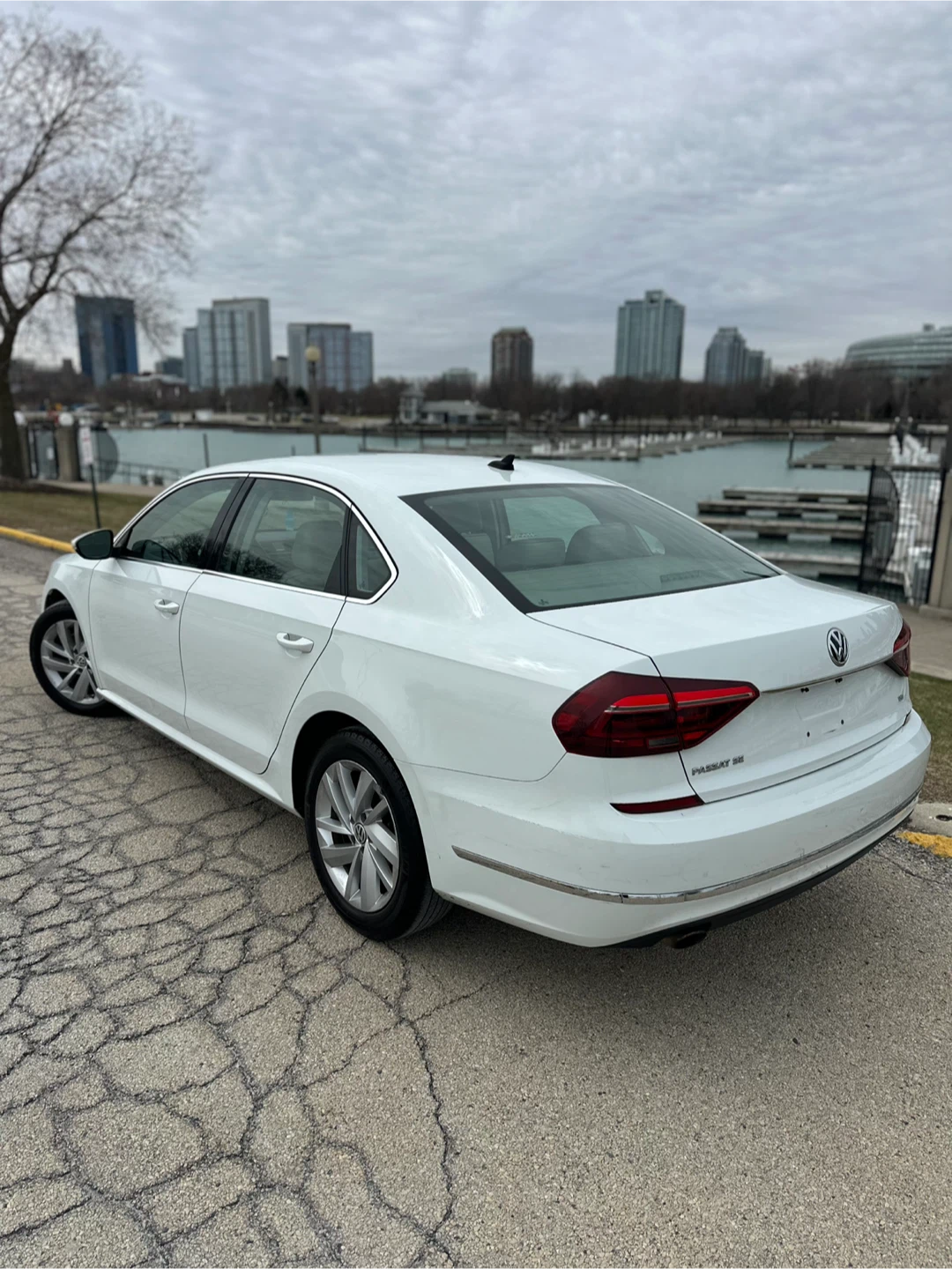 2018 Volkswagen Passat - photo 4