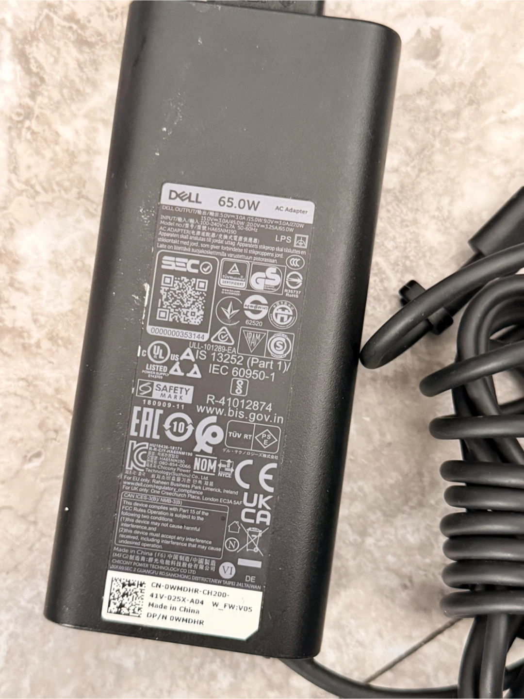 Dell 65W AC Adapter tipe c - photo 3