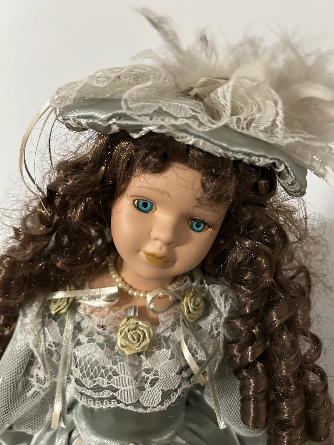 Vintage Porcelain Doll 16” - photo 2