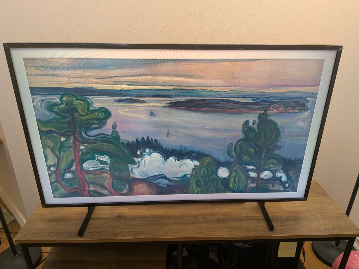 Pick up by March 31st! 43-inch Samsung The Frame