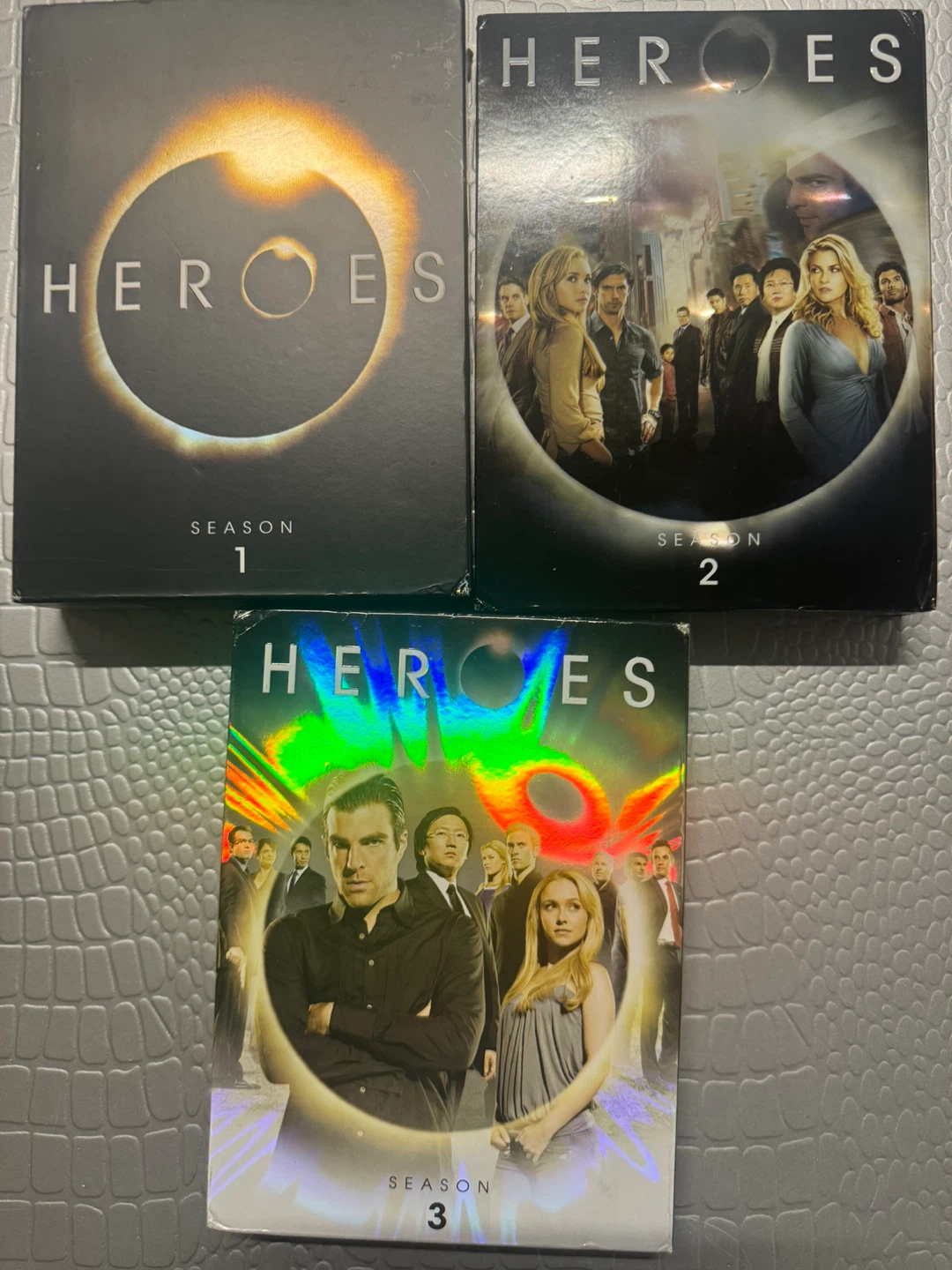Heroes TV Series Seasons 1-3 DVD Box Set - photo 2