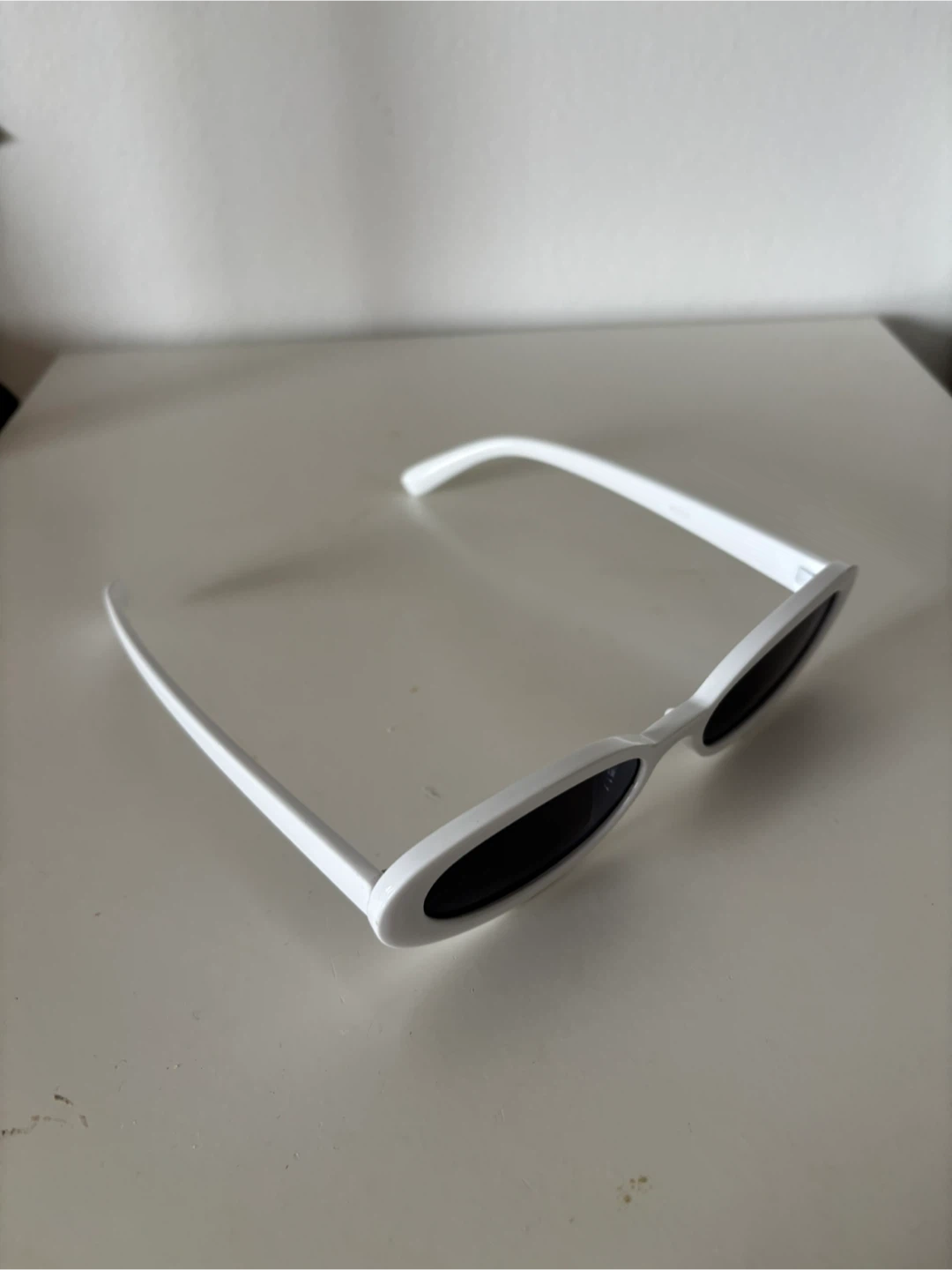 White Oval Sunglasses - photo 2