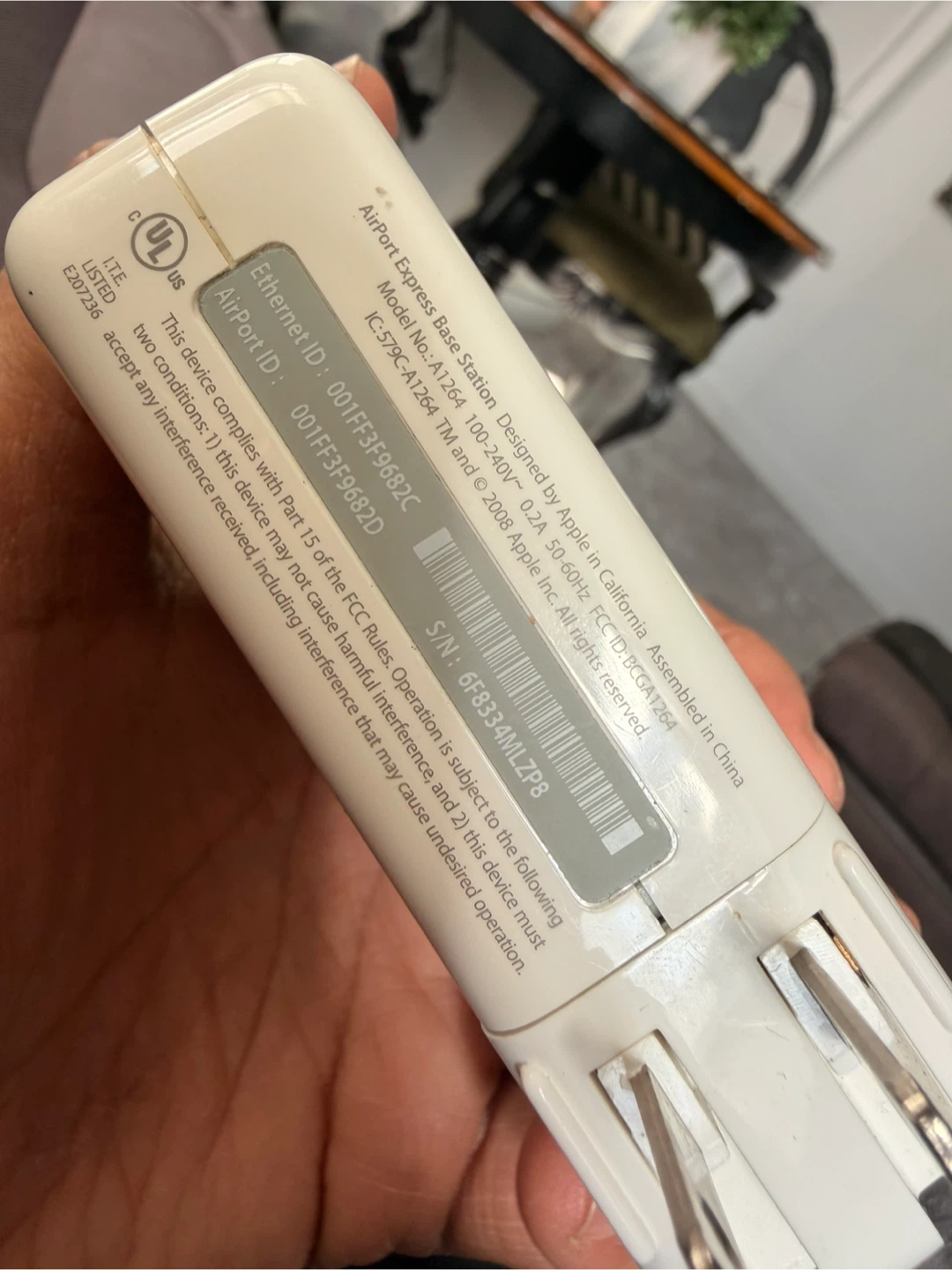 Apple AirPort Express Base Station WiFi Router - photo 2