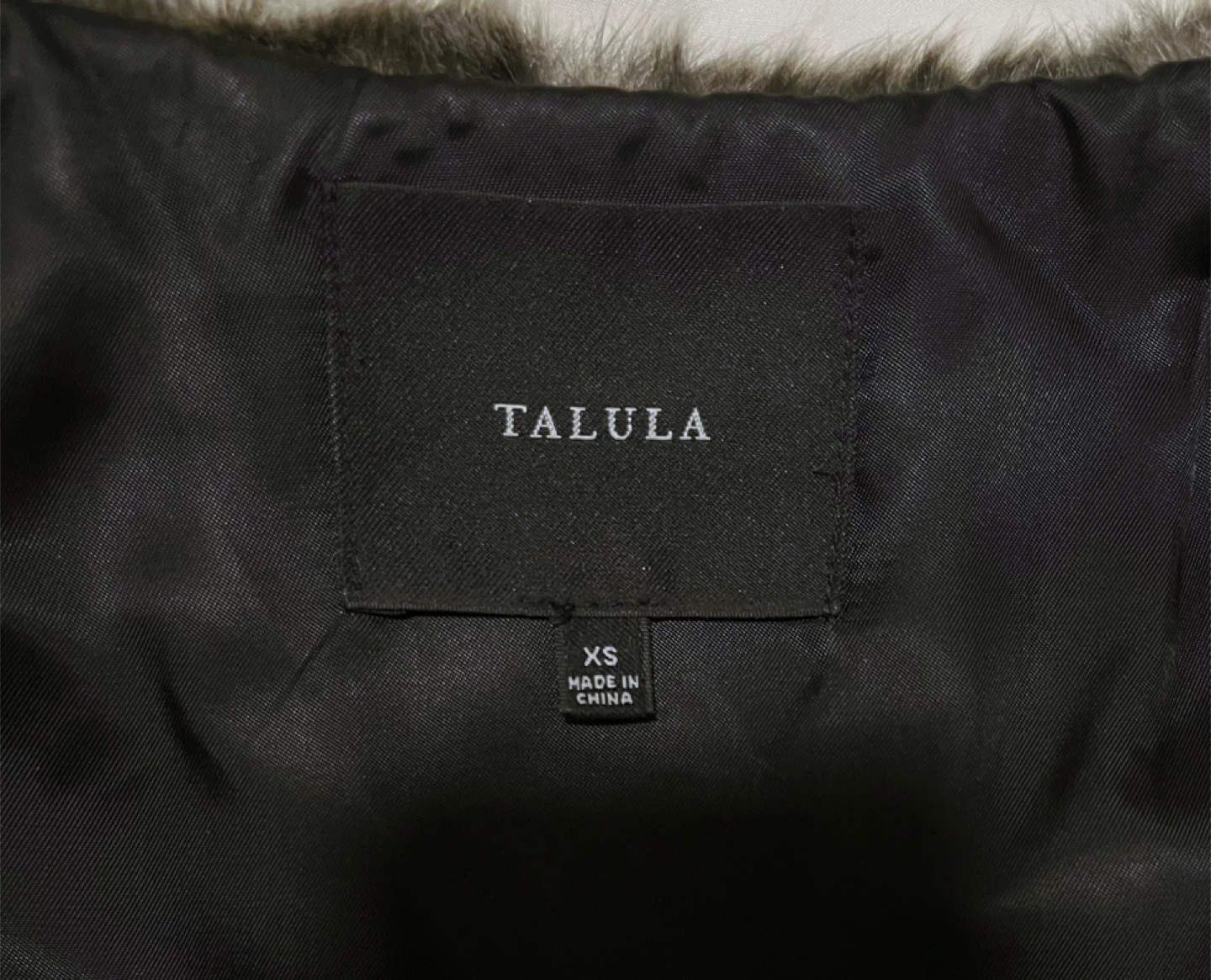 Aritzia Talula Vest - Size XS - photo 2