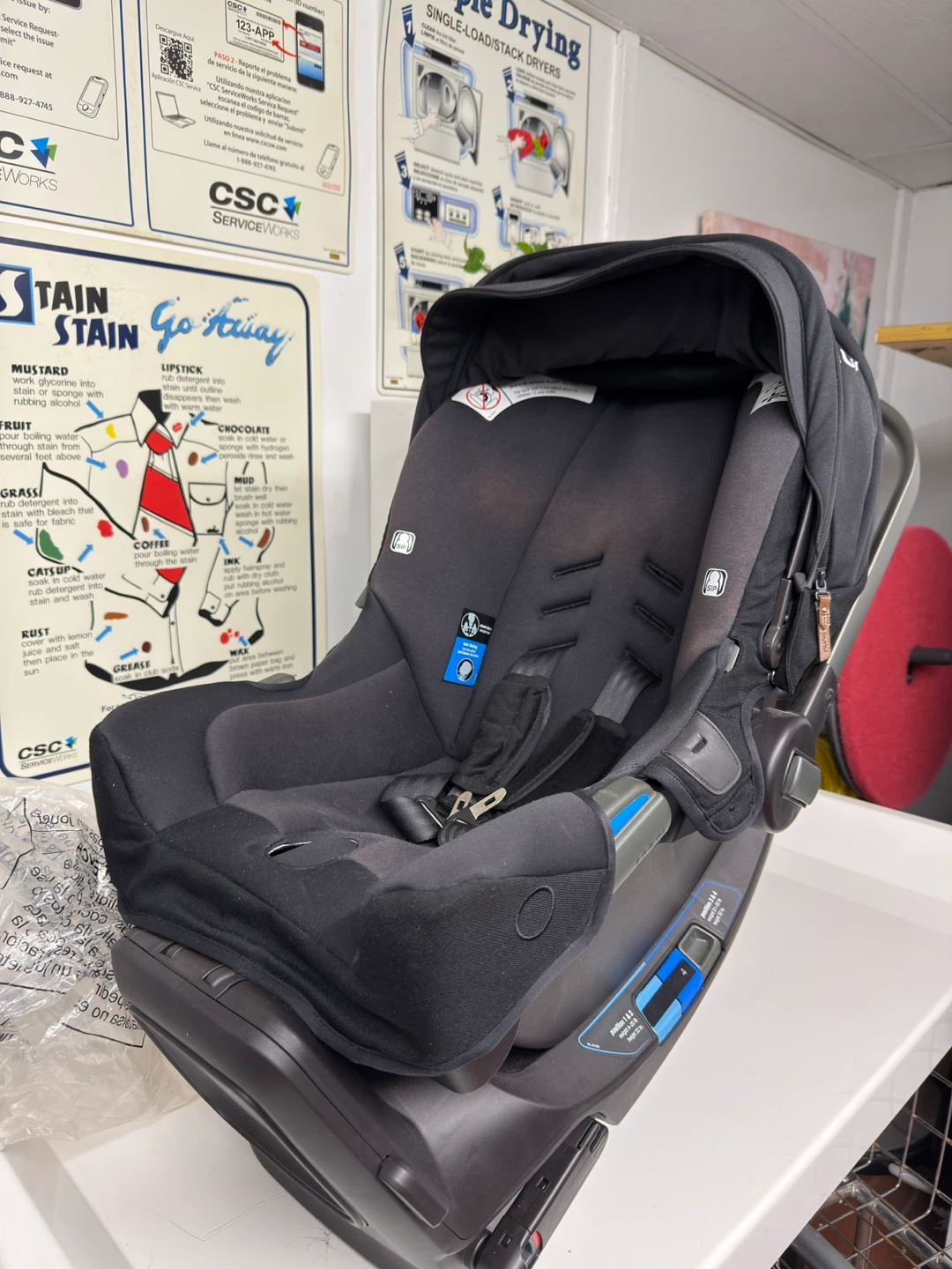 Nuna Pipa Infant Car Seat with Base - photo 2