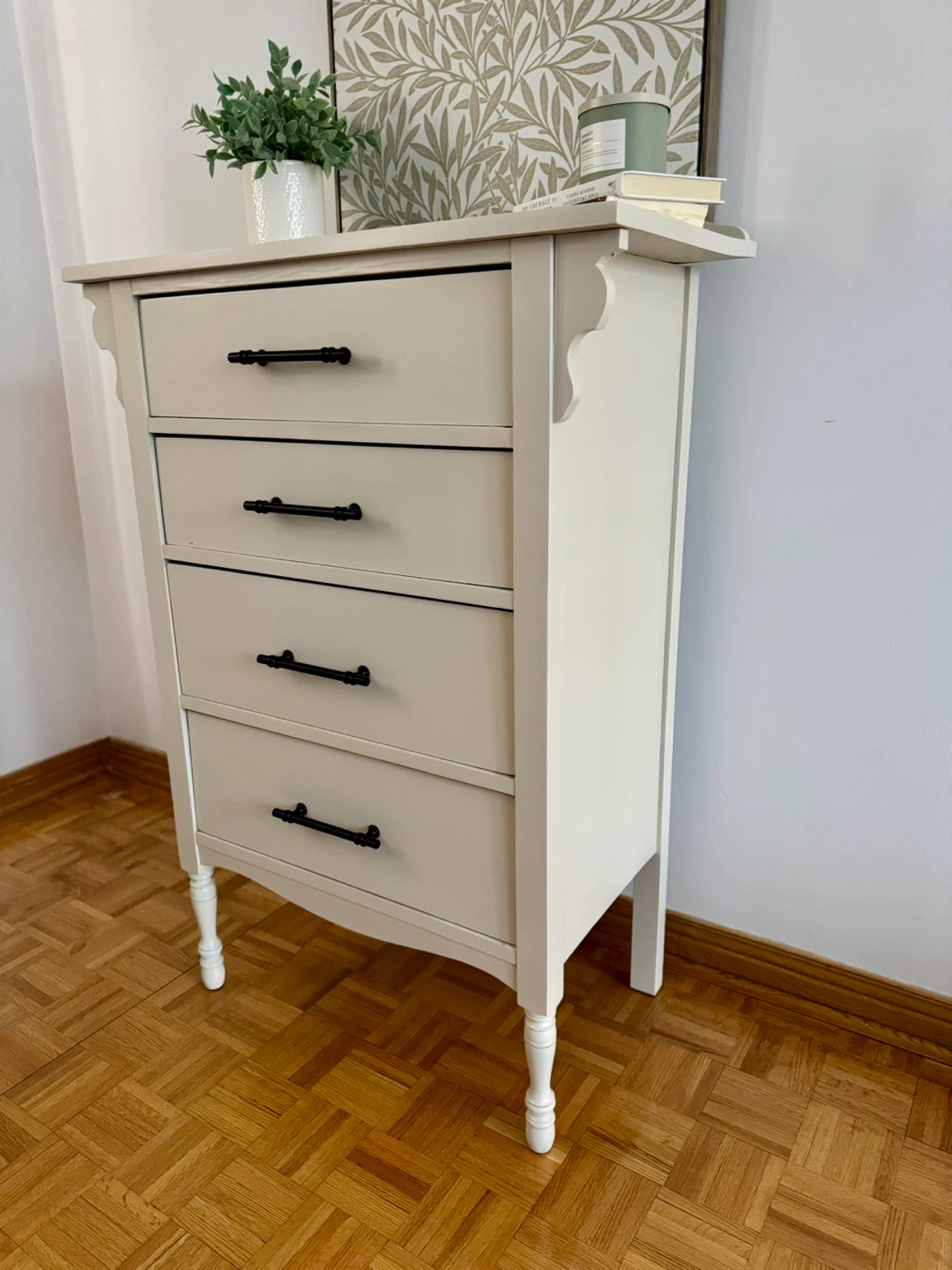 Refinished Solid Wood Dresser - Cream colour - photo 2