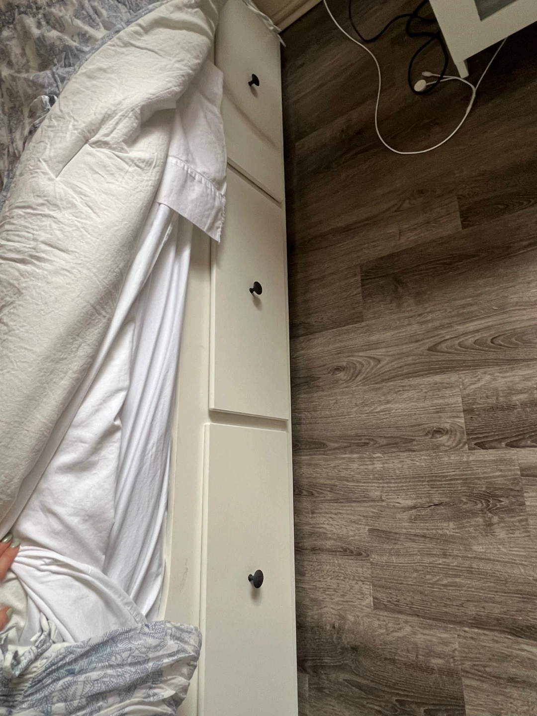 IKEA Day Bed with 3 Drawers - White - photo 4