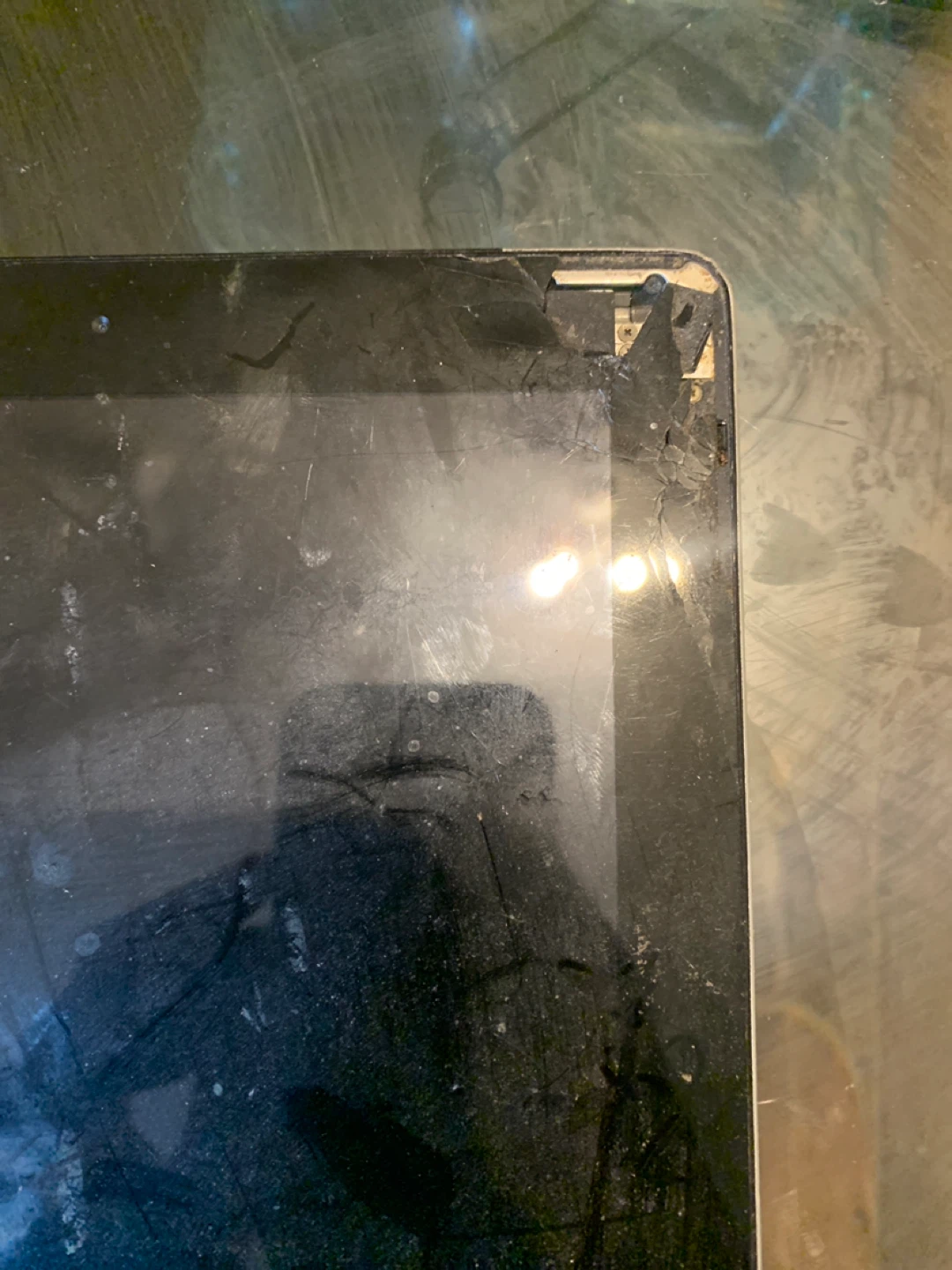 Old IPad for parts - photo 3