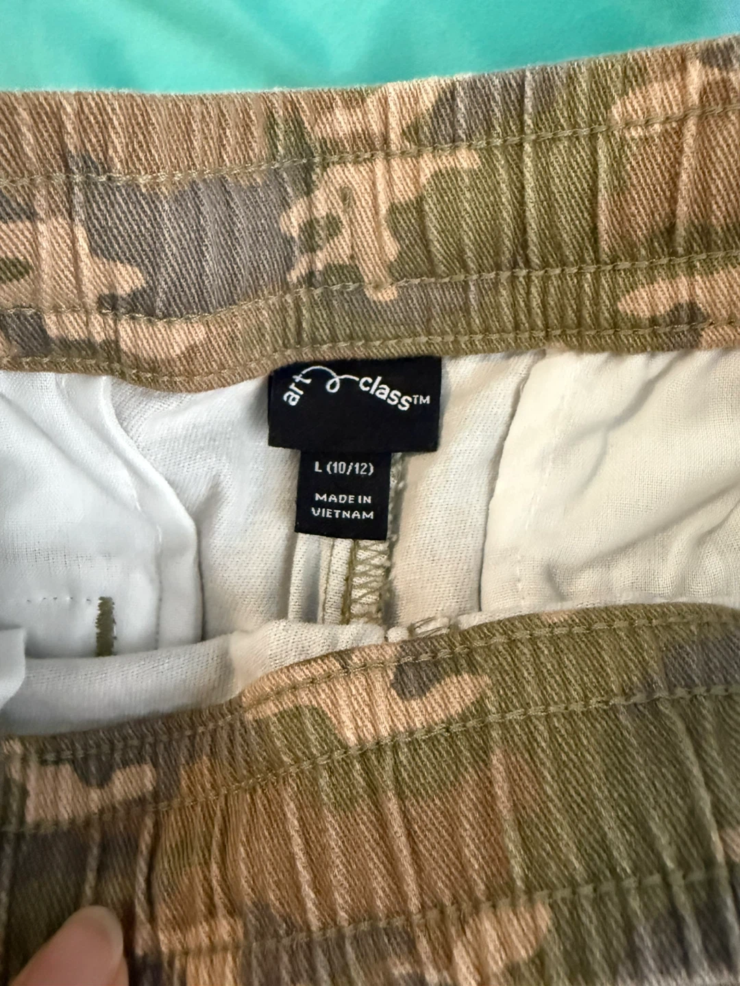 Art Class Cargo Shorts Size L (10/12) Camo Palm Tree Print - photo 2