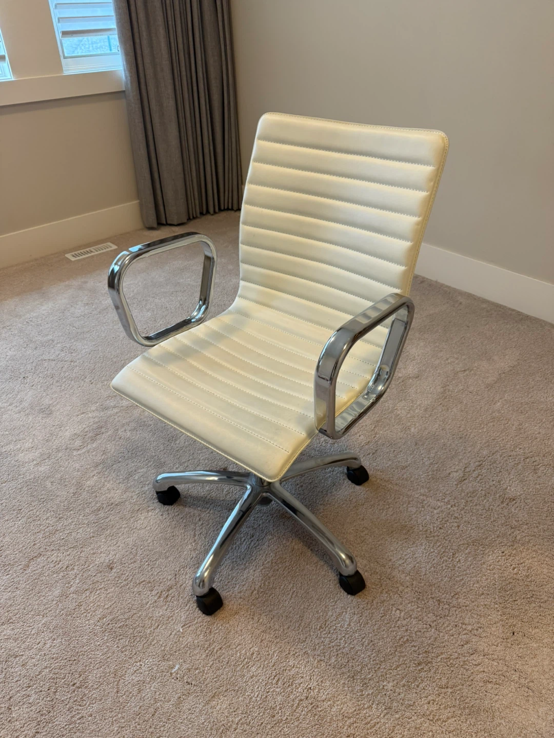 White Executive Office Chair
