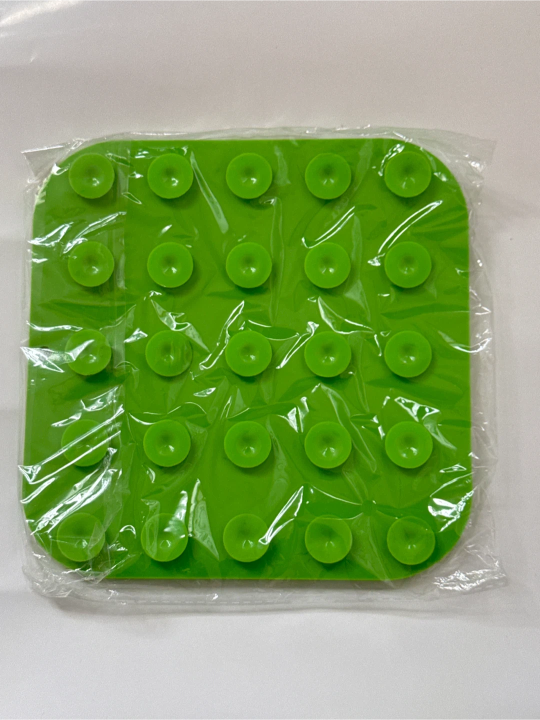 Green Dog Lick Mats With Suction Cups - photo 2