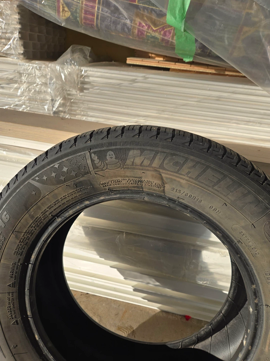 Michelin X-Ice Winter Tire 215/60R16 - photo 3