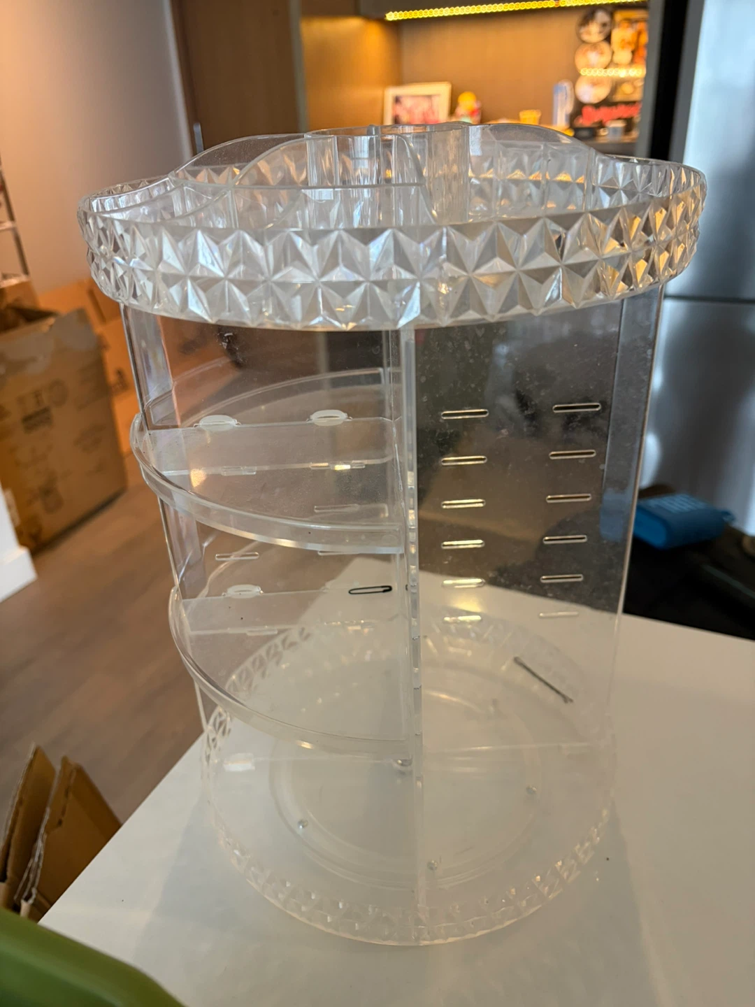 Moving out Sale- Rotating Makeup Organizer & Storage Baskets - photo 4