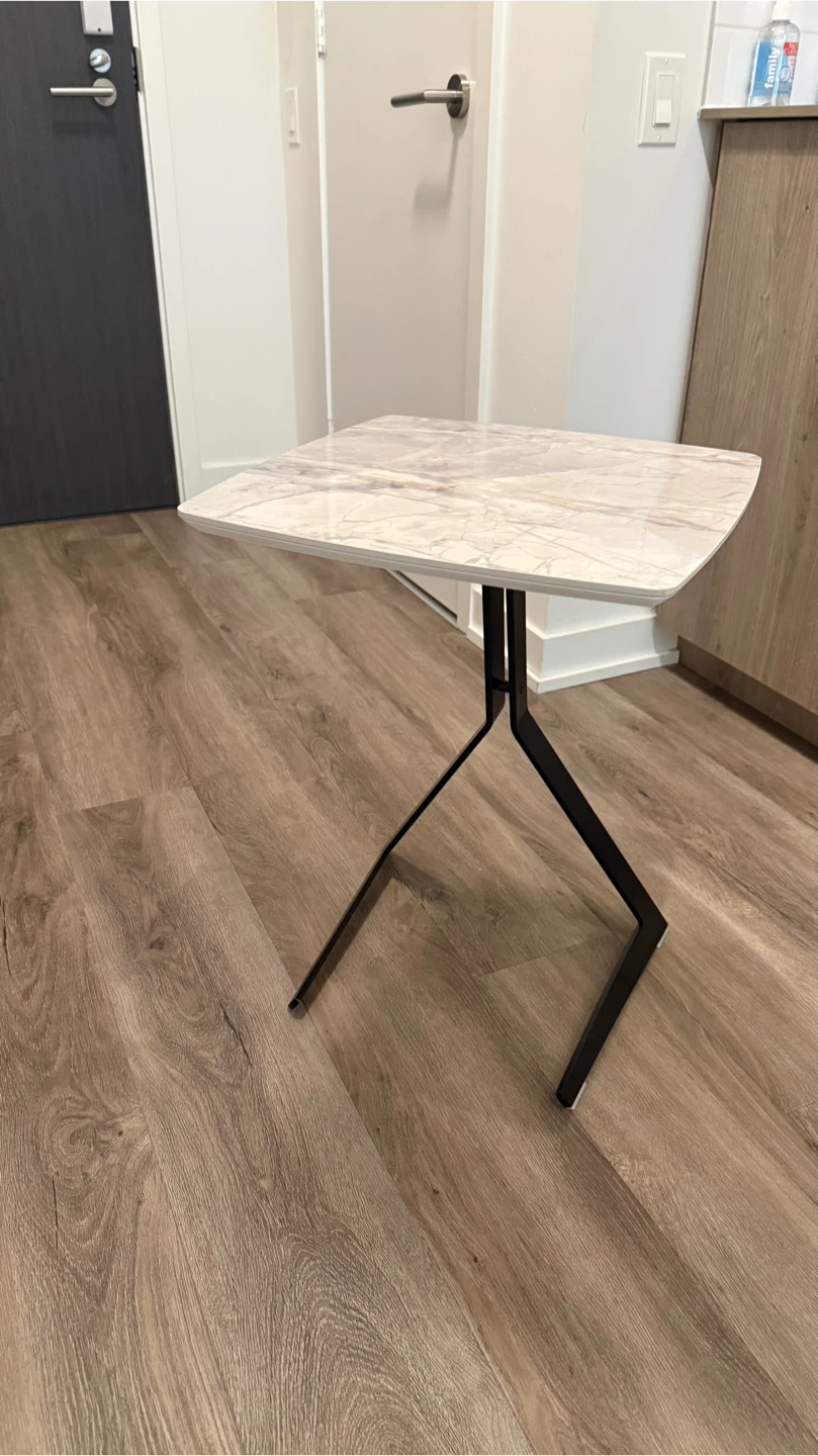 MOVING SALE!!! Modern Marble Look Side Table - photo 4