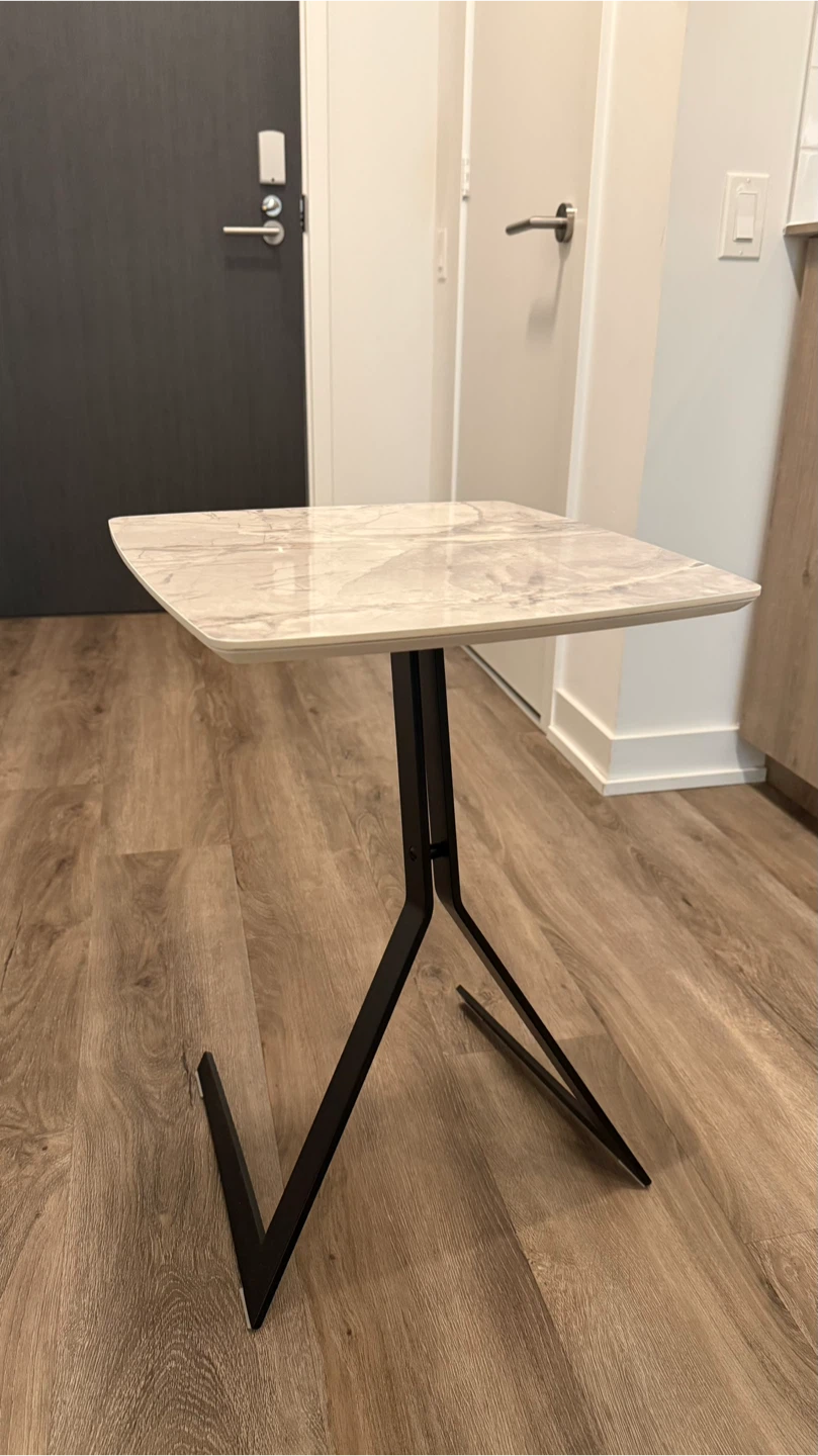 MOVING SALE!!! Modern Marble Look Side Table - photo 3
