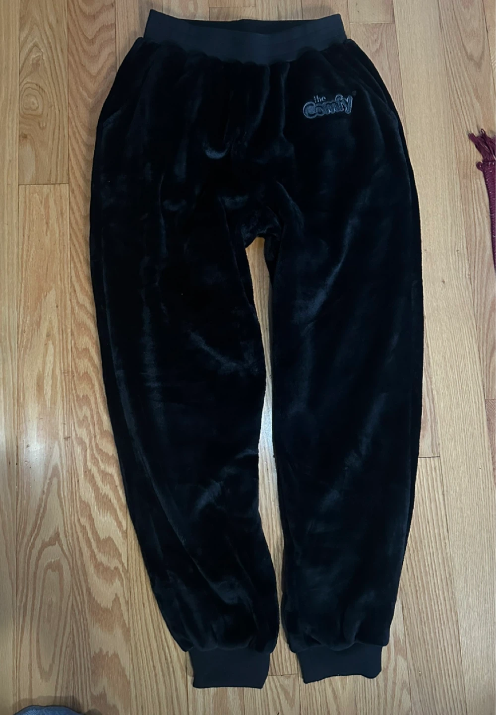 The Comfy Velour Joggers Black
