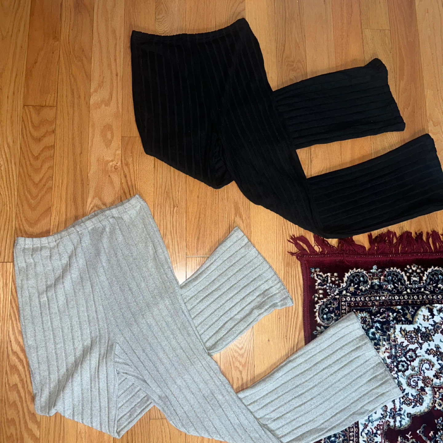 Ribbed Flare Pants S/M - photo 2