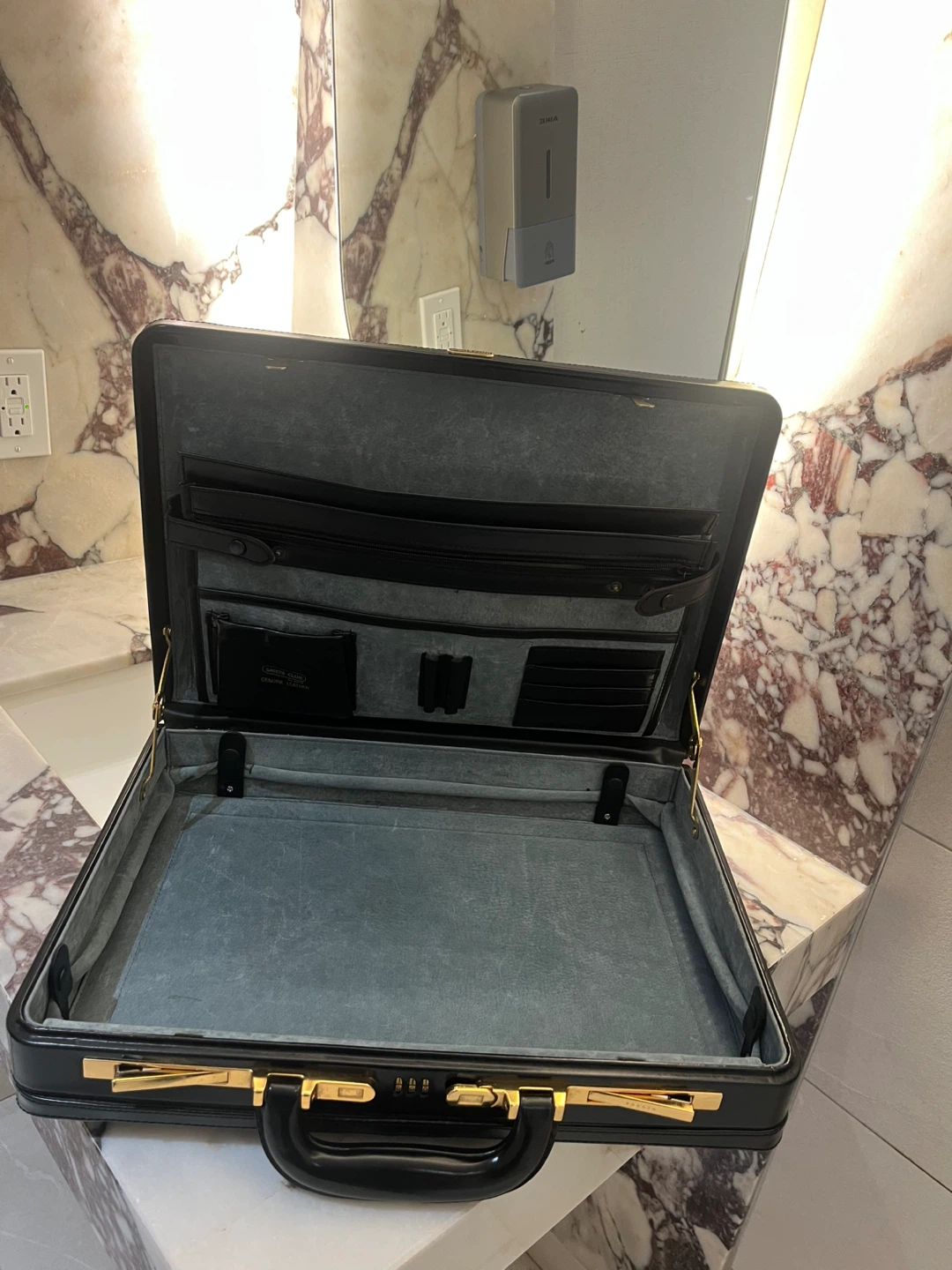 Satchi Club Black Leather Briefcase with Combination Lock - photo 5