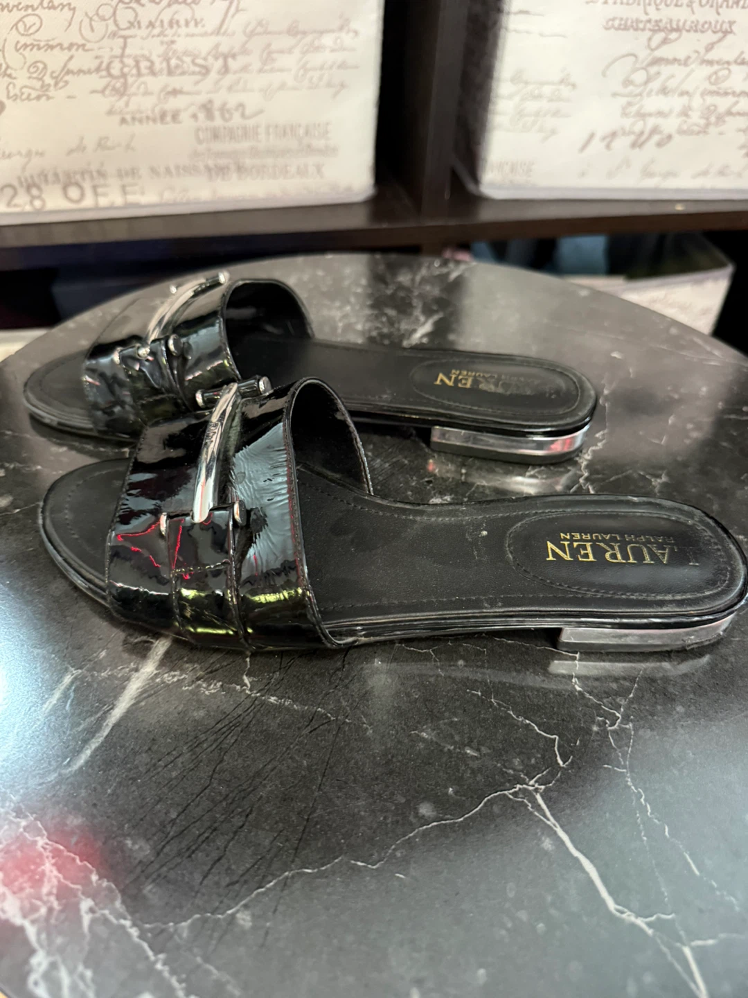 Ralph Lauren Black Patent Slide Sandals size 6 - photo 2