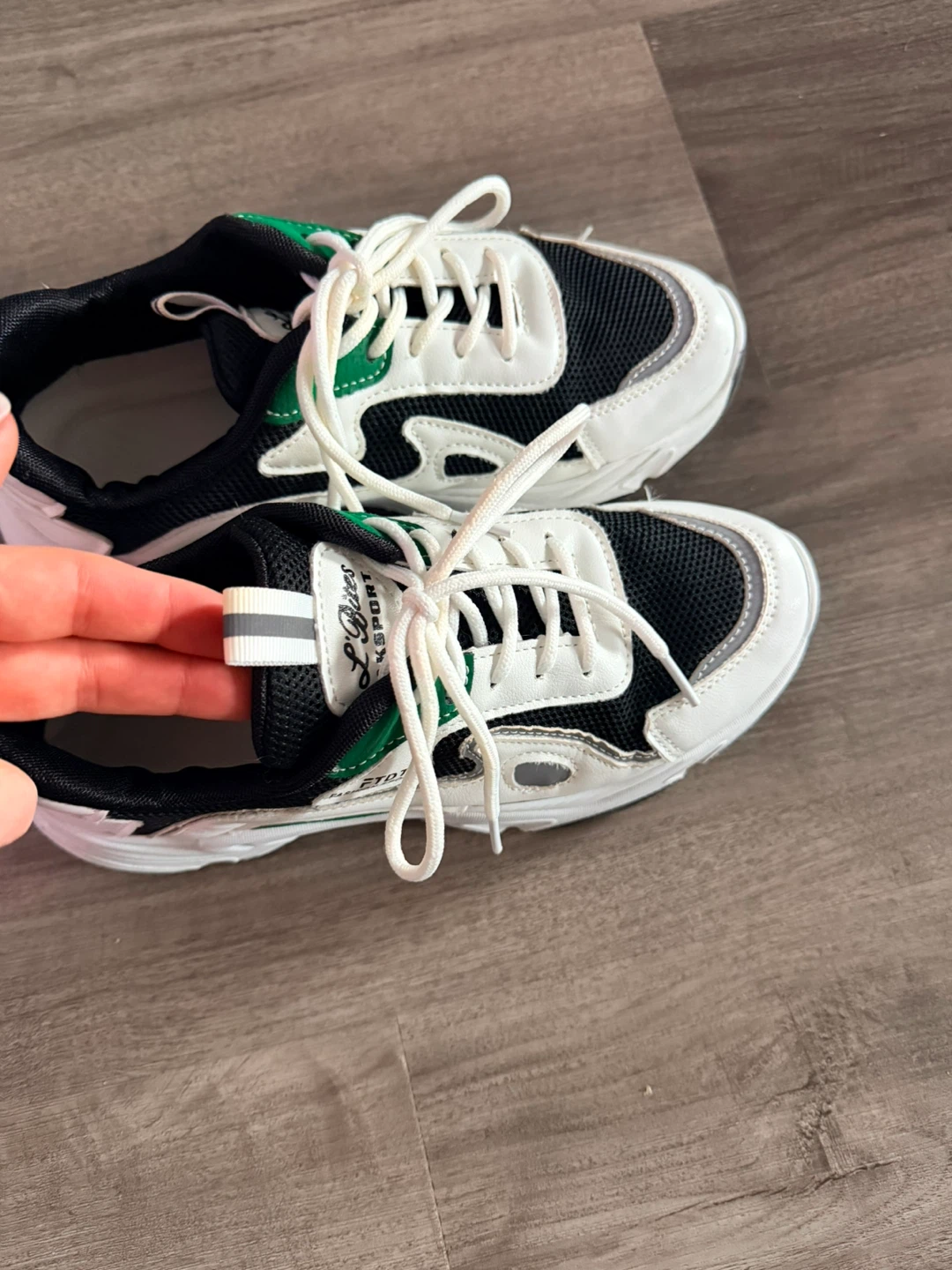 Women's Fashion Sport Sneakers Size 37 - photo 3