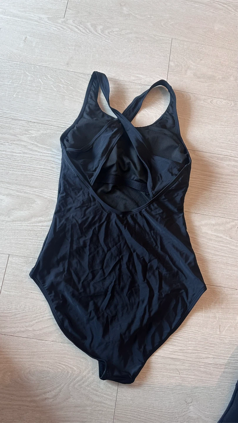 Black One-Piece Swimsuit - Size M - New - photo 2