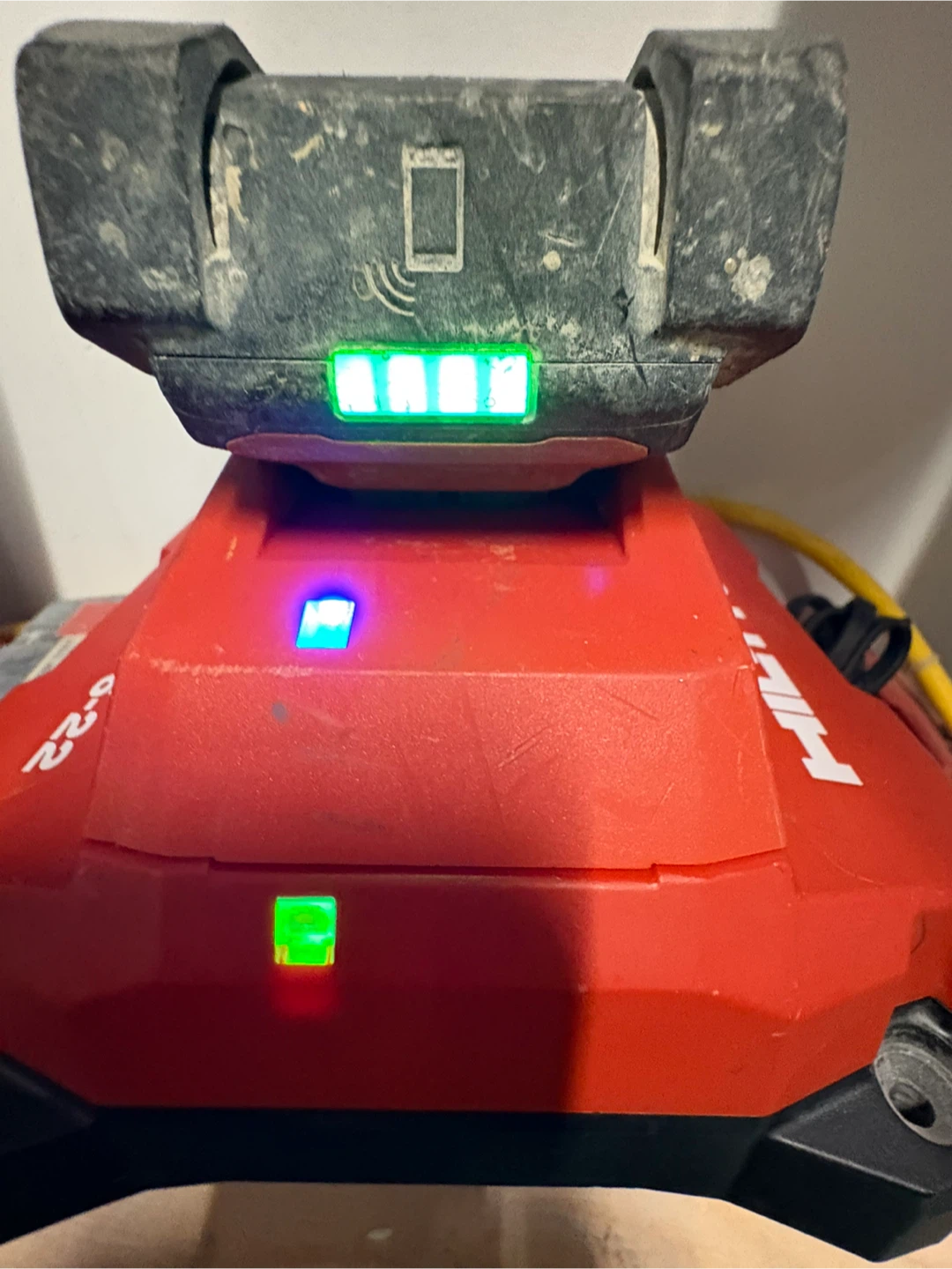Hilti C 6-22 Battery Charger