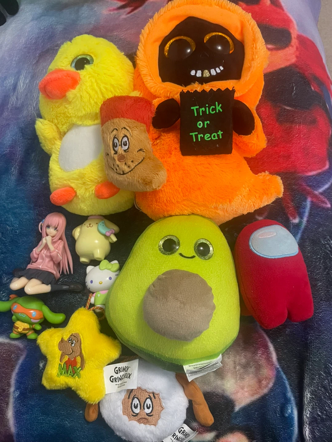Random Toys and Plushies