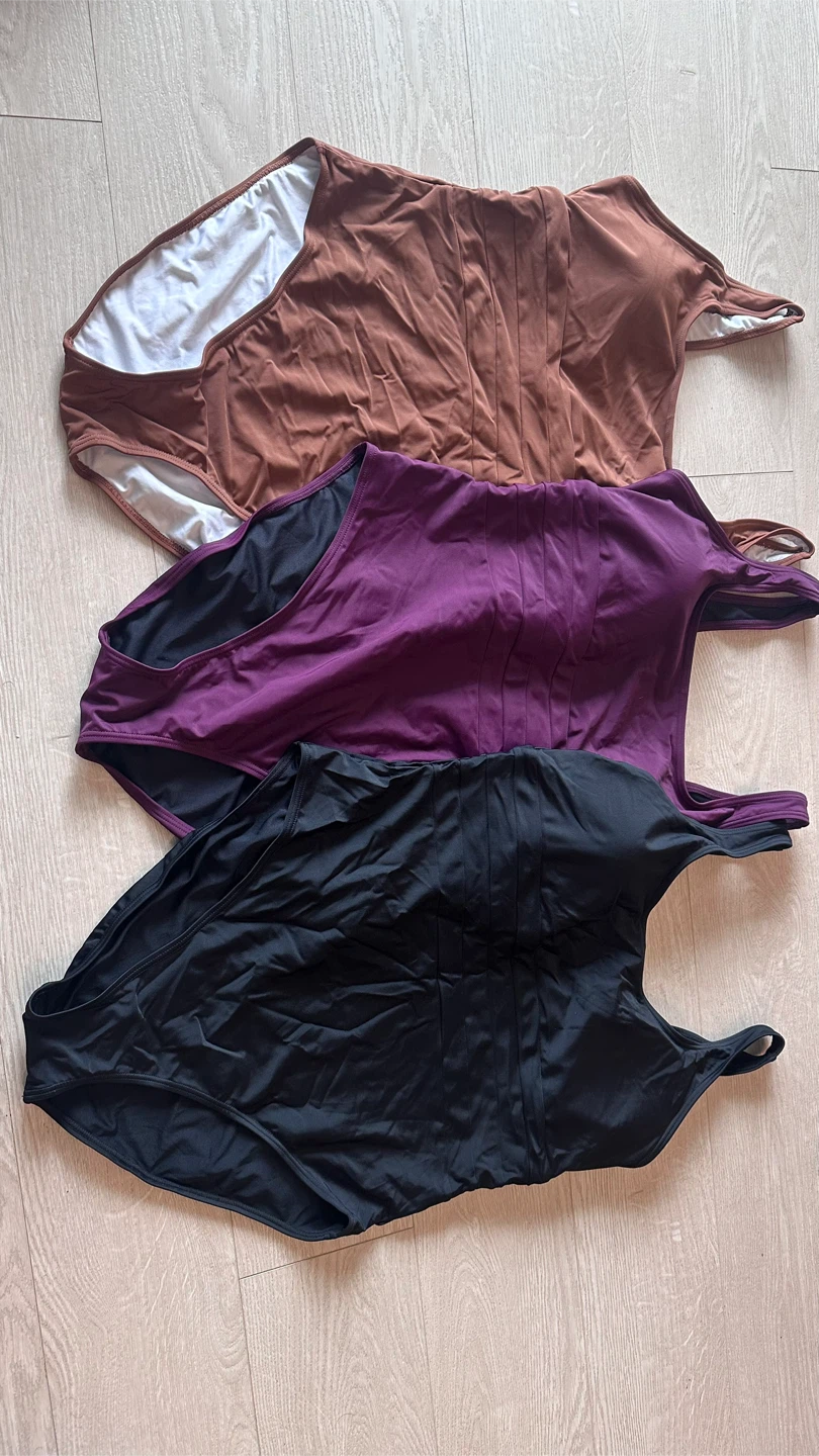 One-Piece Swimsuit - Size XXL - New - photo 3