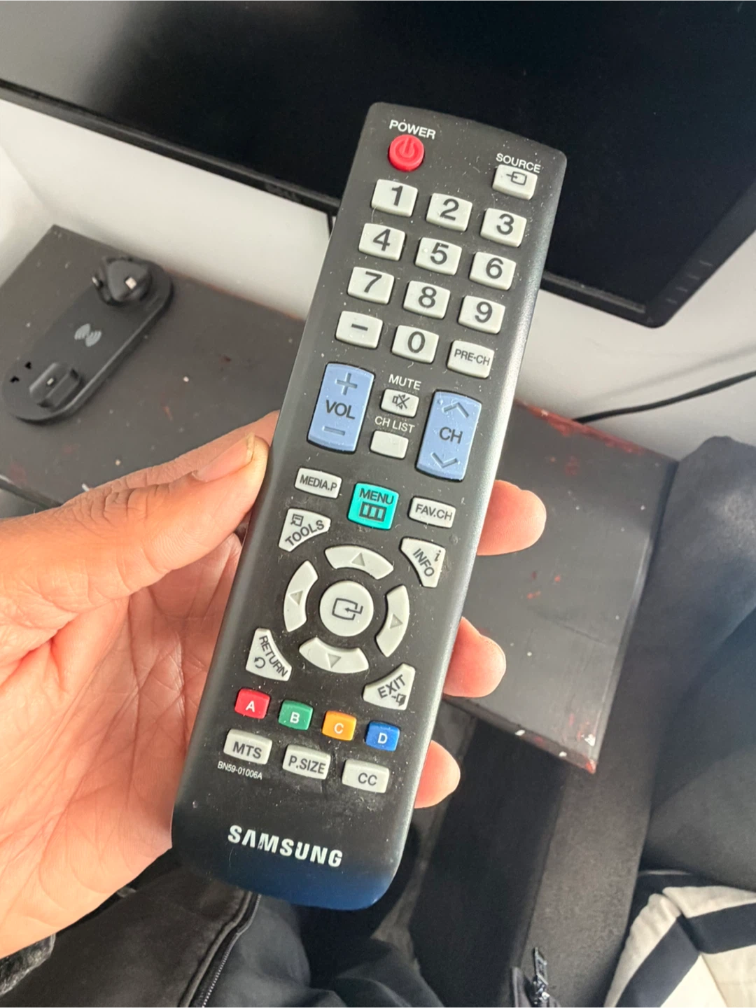Samsung TV Remote Control BN59-01006A - photo 2