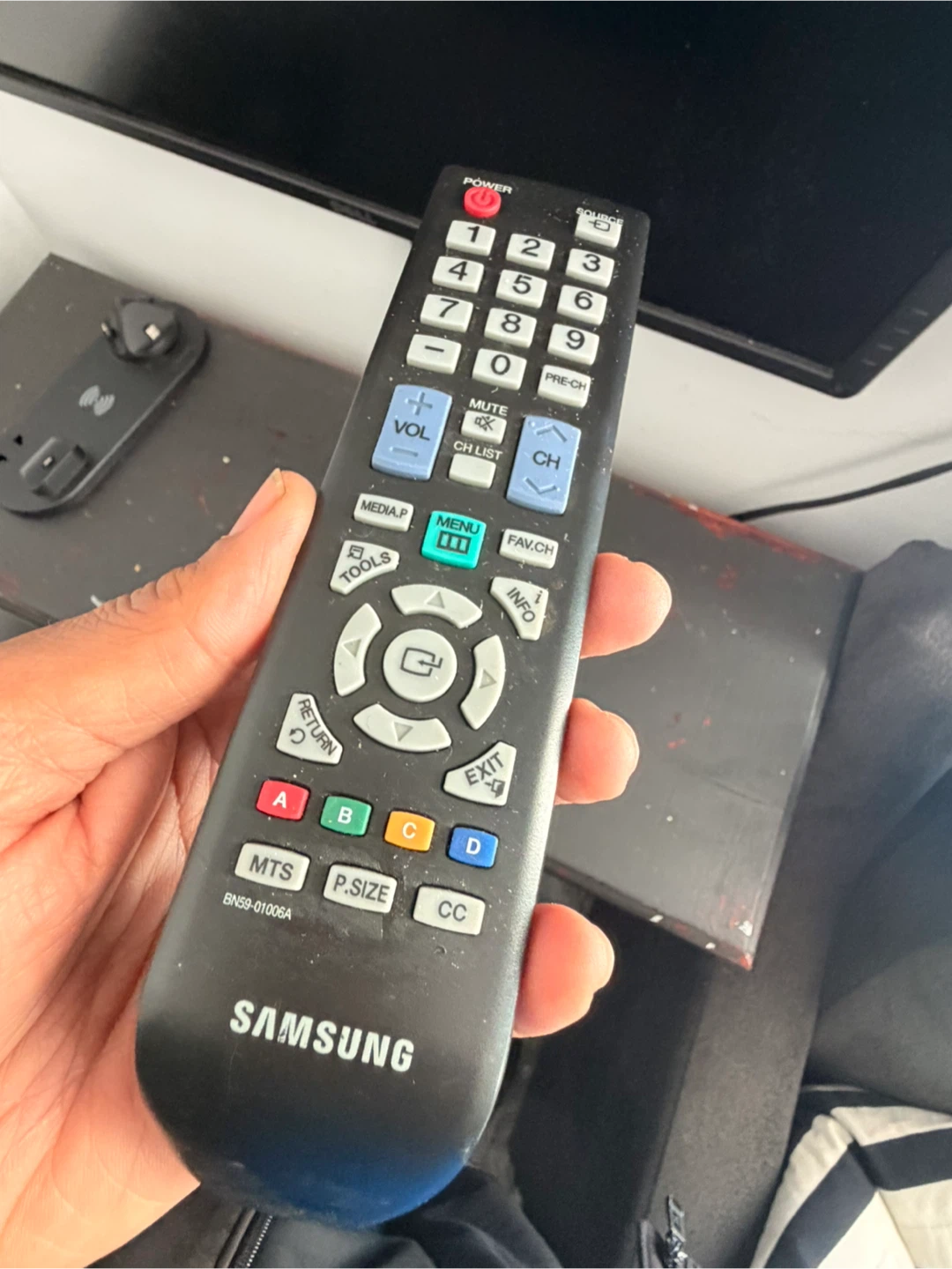 Samsung TV Remote Control BN59-01006A - photo 3