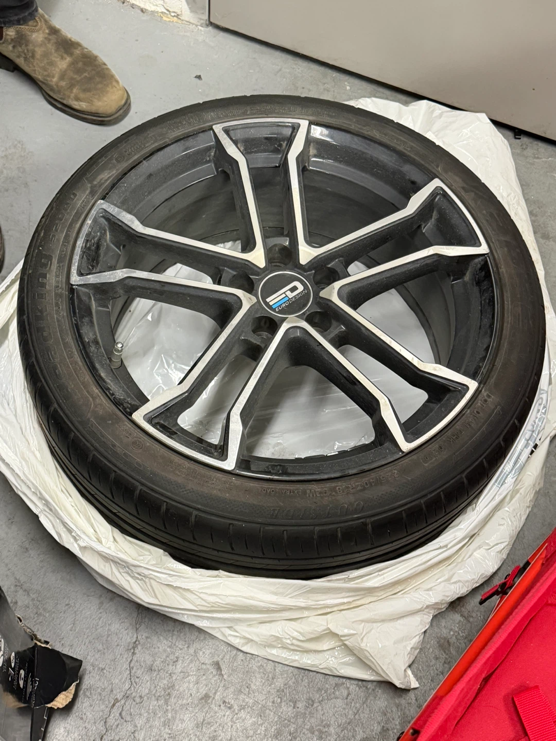 4 tiers with rim - photo 2