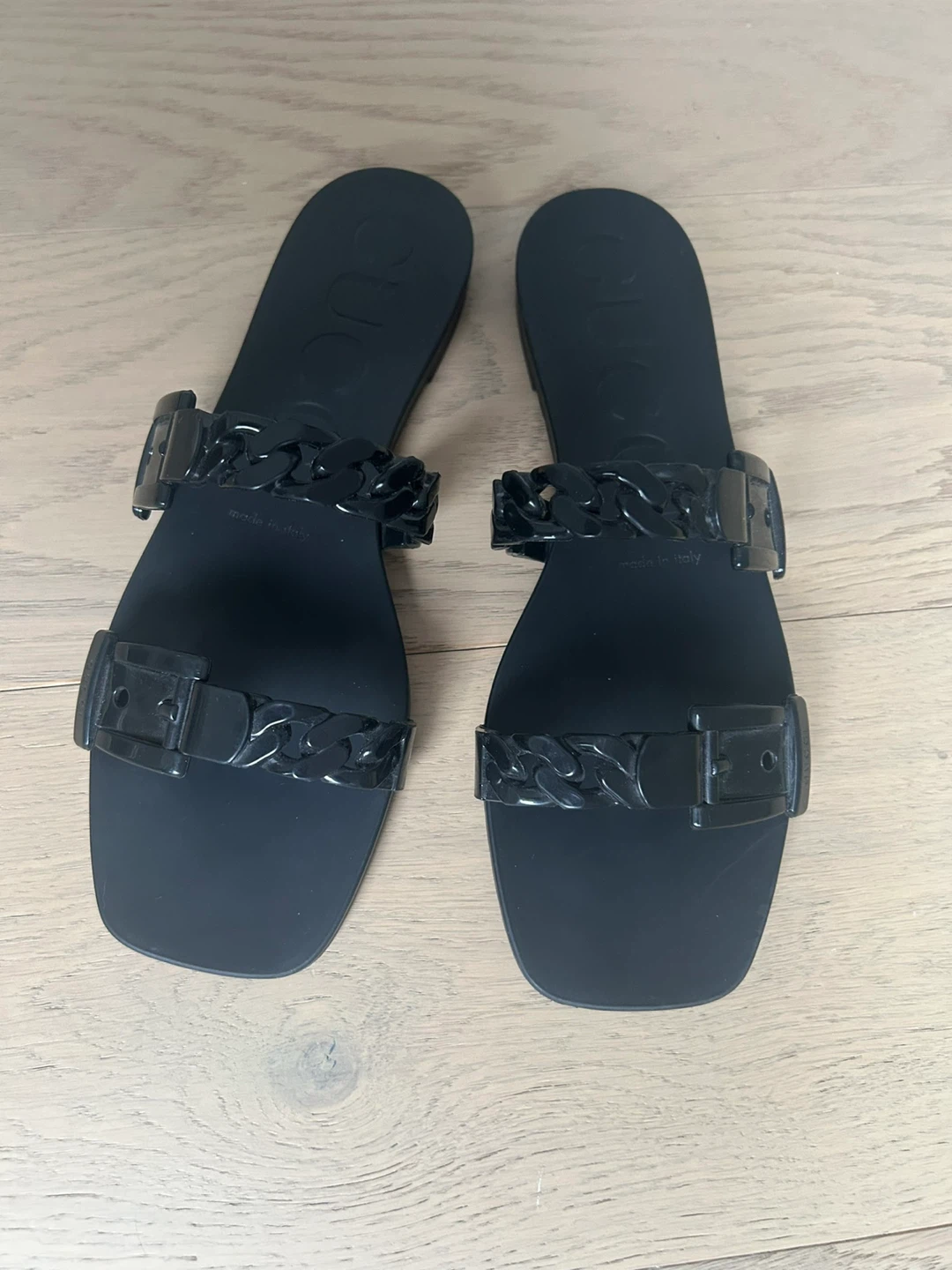 Women's Gucci sandals - photo 4