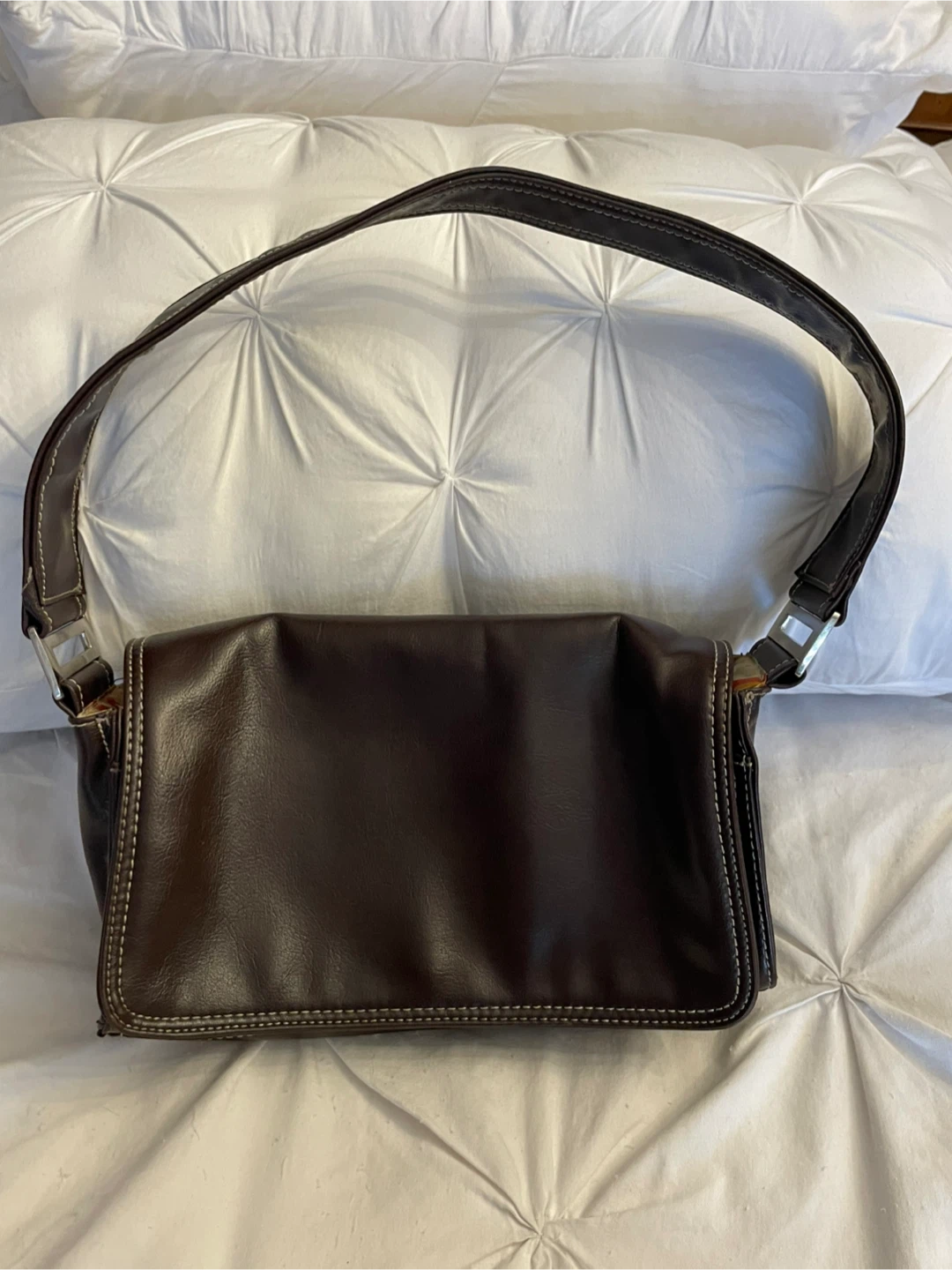 Mondani New York Shoulder Bag