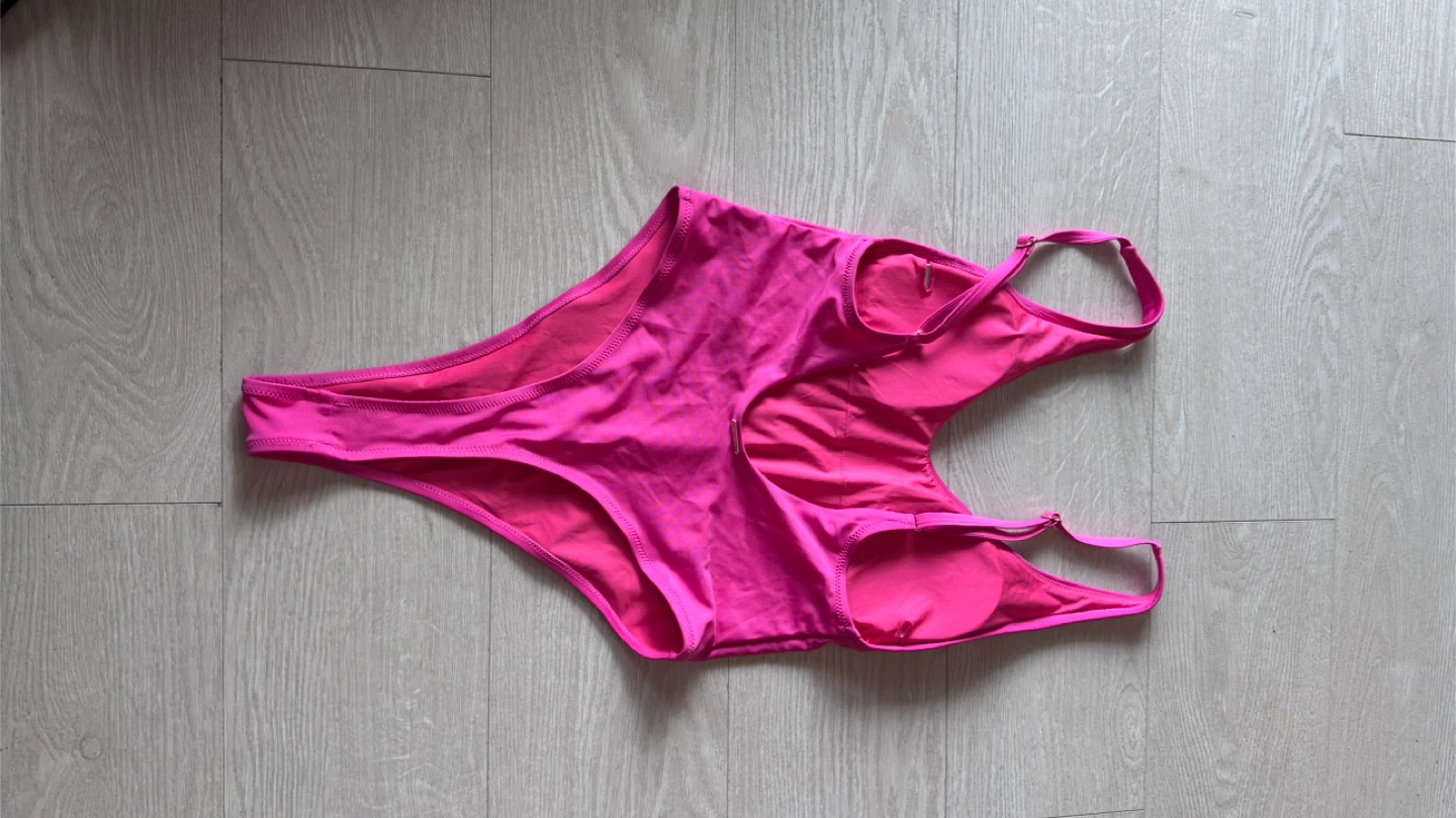 Hot Pink One-Piece Swimsuit - Size S-M -New - photo 3