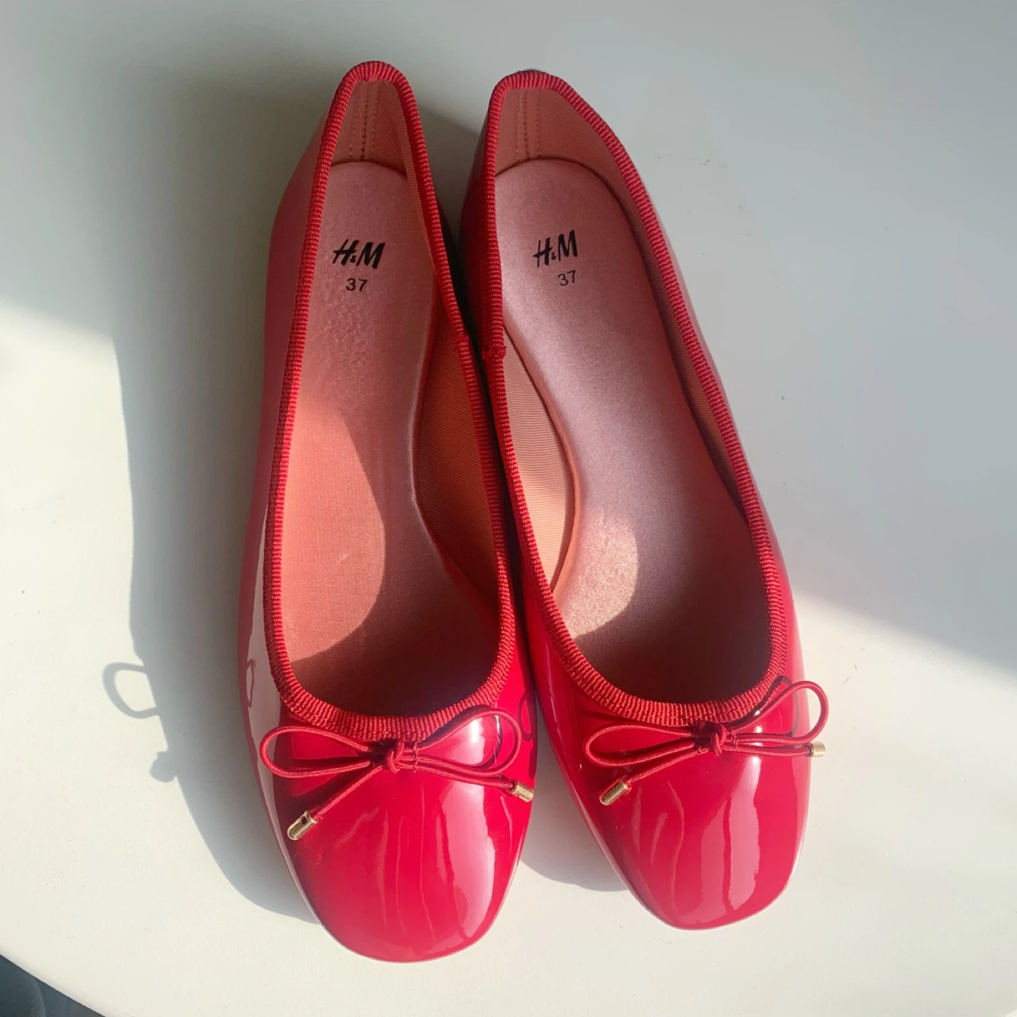 H&M Red Patent Ballet Flats EU36Bow Cute Chic