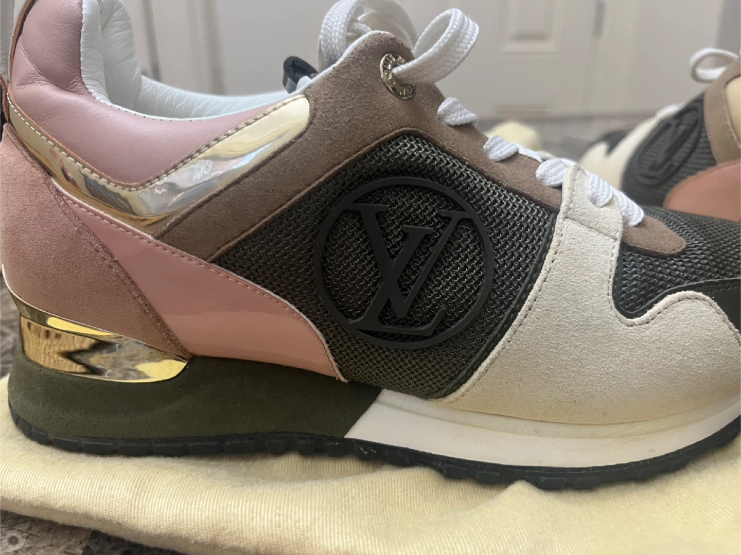 Louis Vuitton Women's Sneakers - photo 3