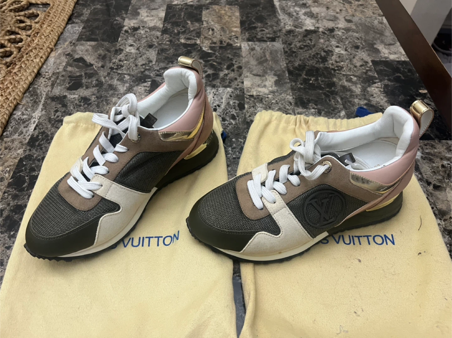 Louis Vuitton Women's Sneakers - photo 4