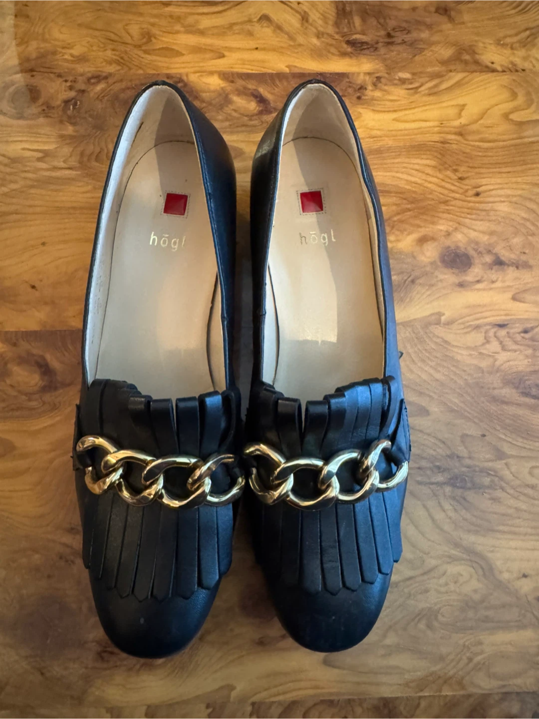 Hogl Black Leather Loafers with Gold Chain Detail - photo 4