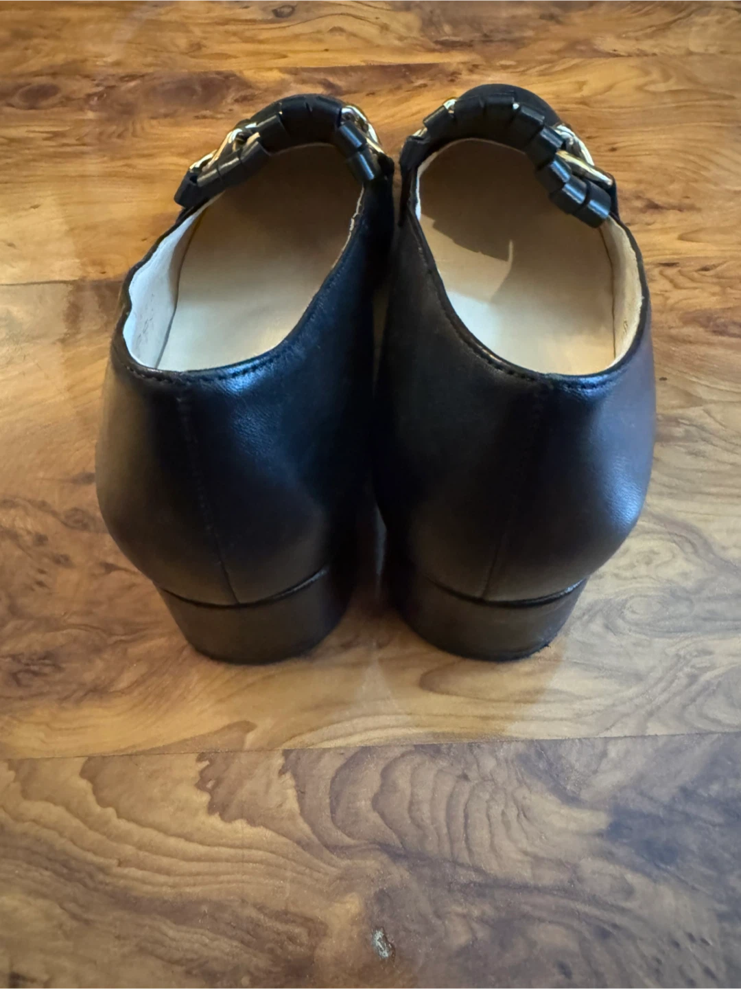 Hogl Black Leather Loafers with Gold Chain Detail - photo 5