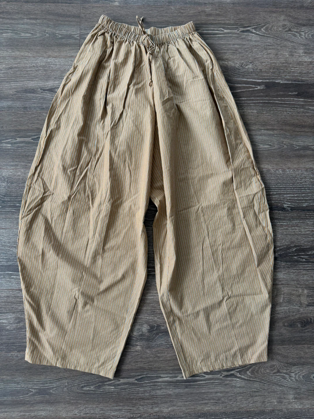 New Striped wide leg  Pants small